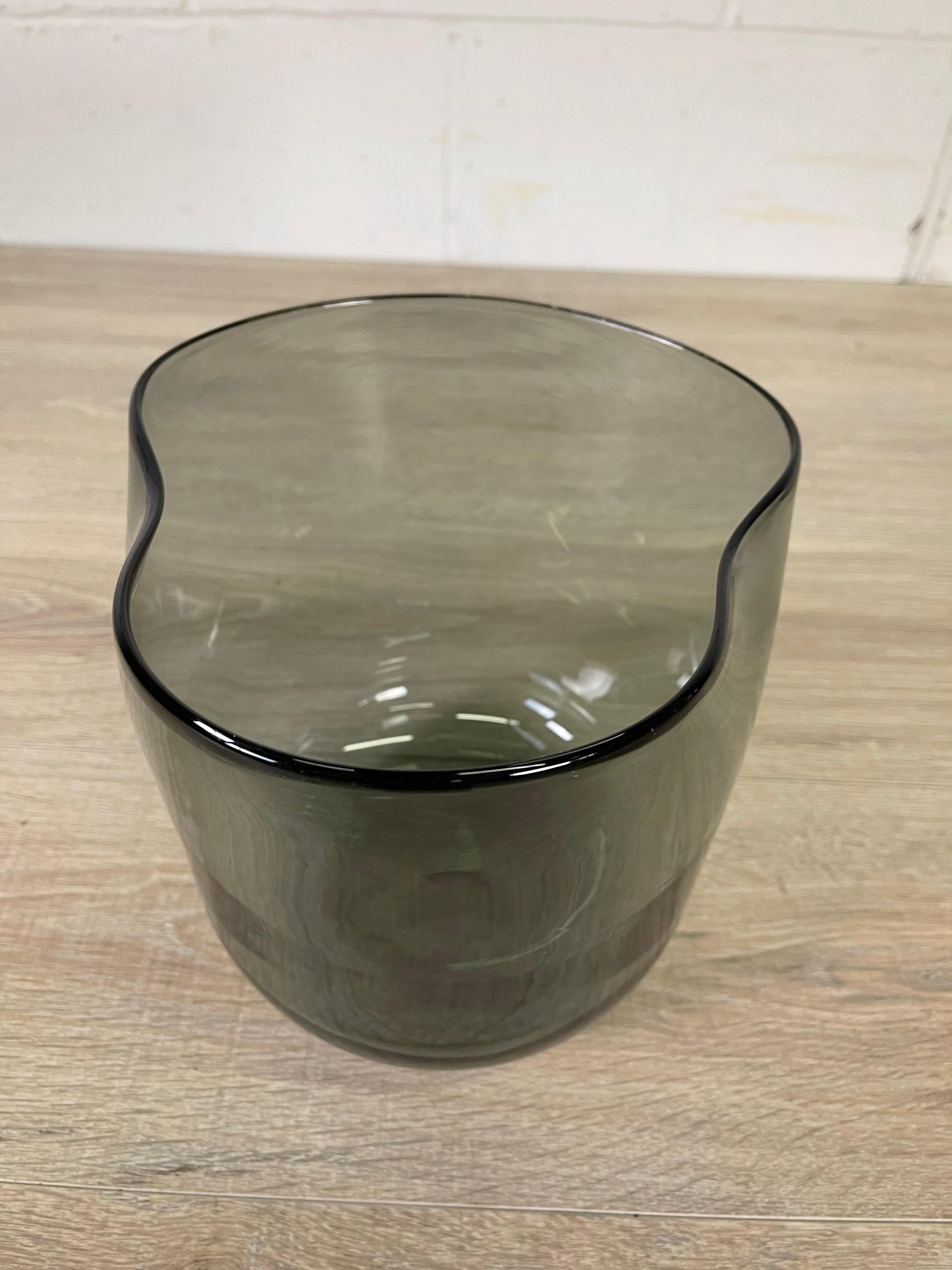 1960s Handblown Smoked Glass Vase In Good Condition For Sale In Amherst, NH