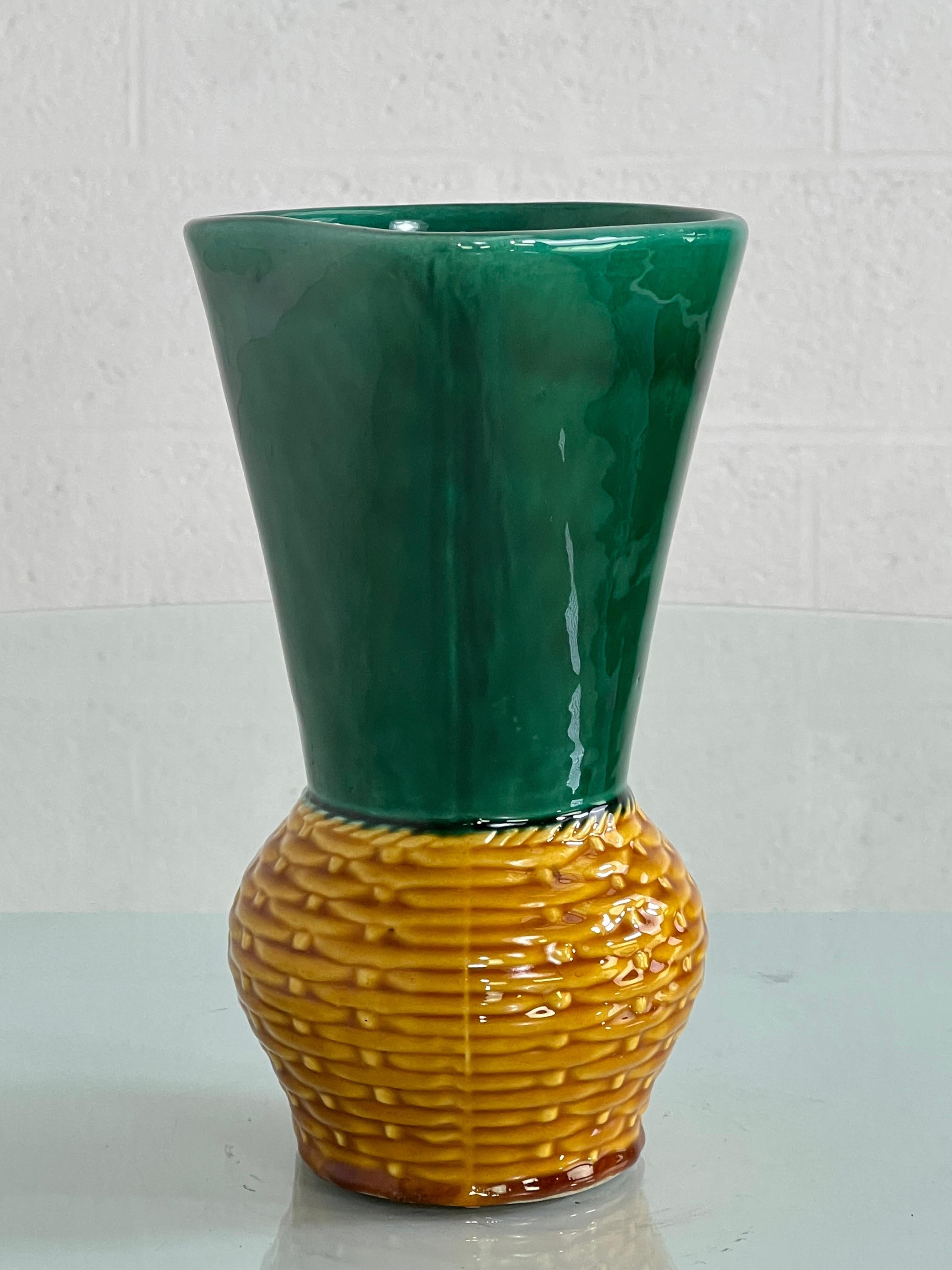 1960s Handmade Ceramic Pitcher Vase In Good Condition For Sale In Tourcoing, FR