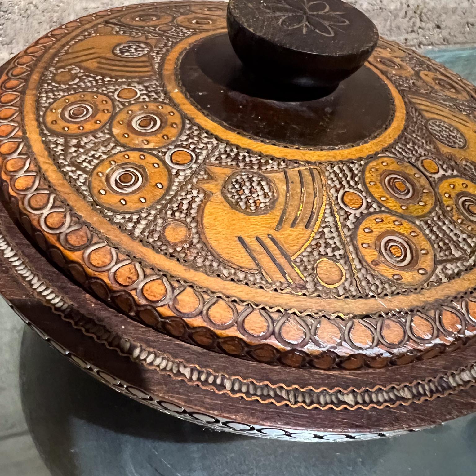 Mid-20th Century 1960s Handmade Folk Art Decorative Trinket Bowl  For Sale