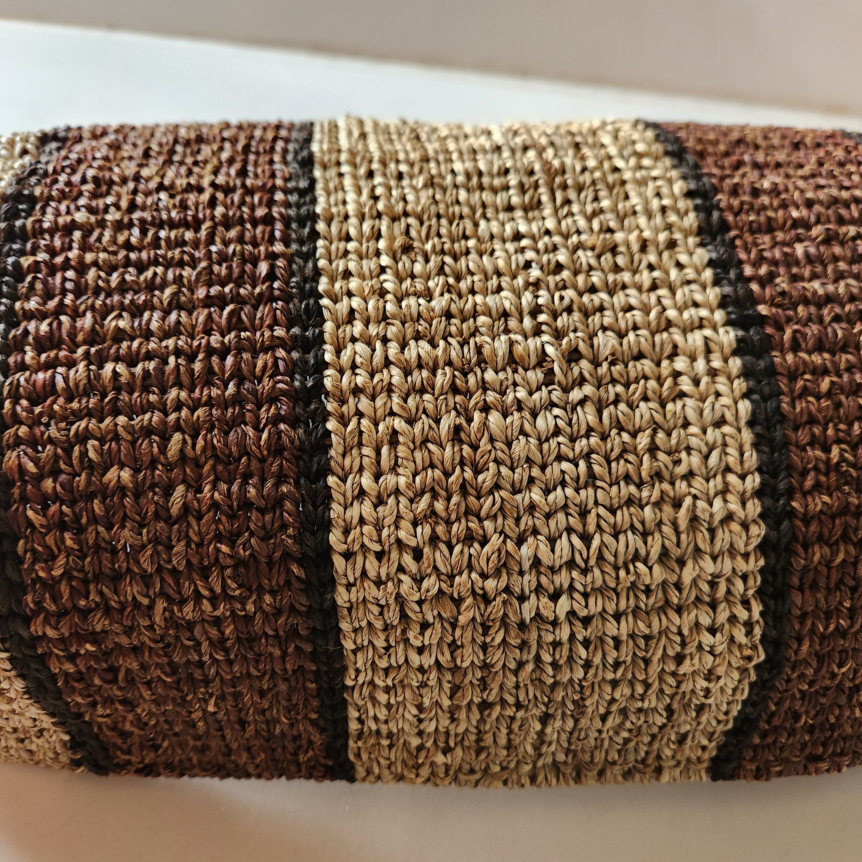 Panier à pain de canoë Gambela tissé à la main des années 1960 en vente 3