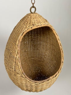 1960s, Hanging Teardrop Shaped Rattan Cat House / Bed