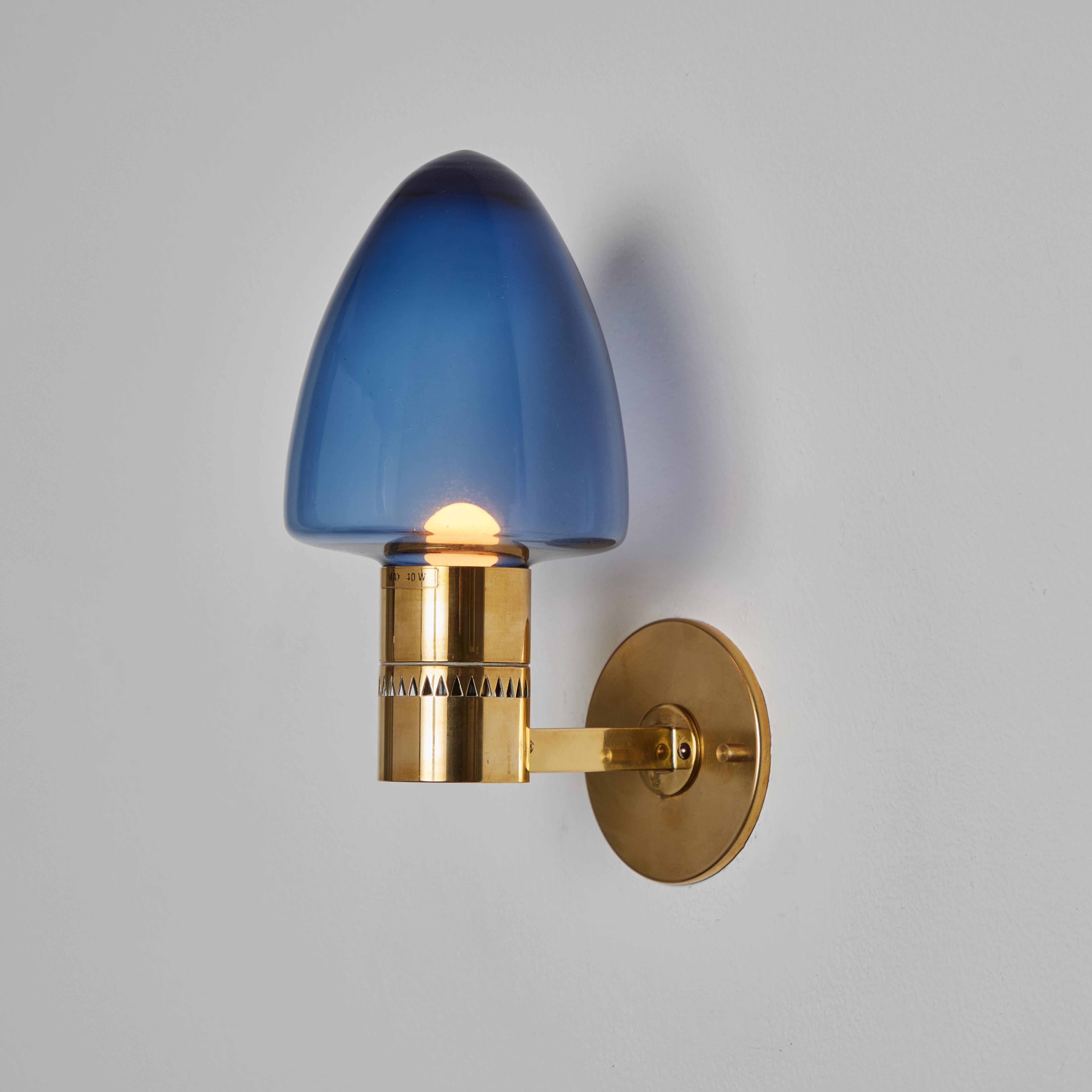Scandinavian Modern 1960s Hans-Agne Jakobsson Model V-220 Brass & Blue Glass Sconce for Markaryd For Sale