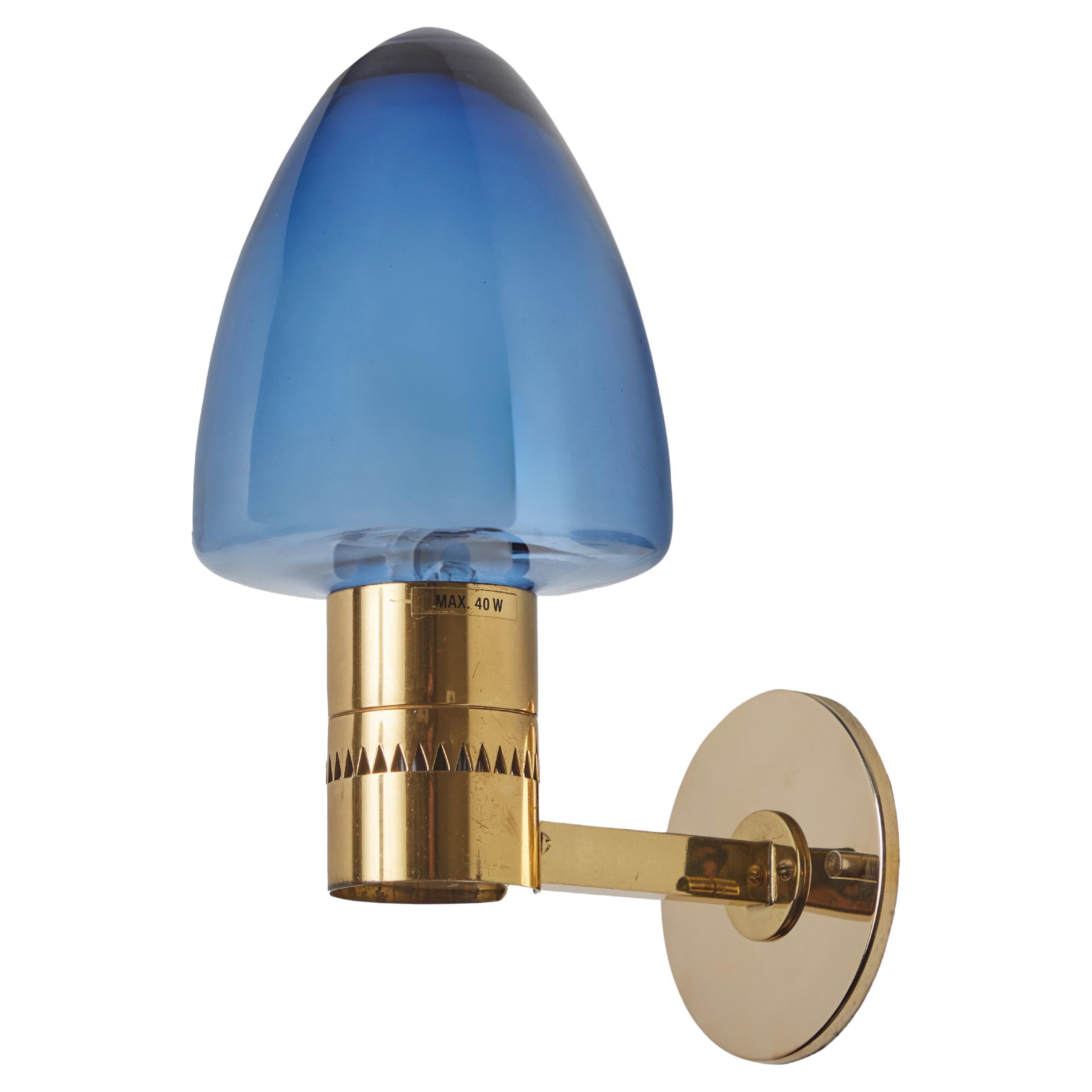 1960s Hans-Agne Jakobsson Model V-220 Brass & Blue Glass Sconce for Markaryd For Sale