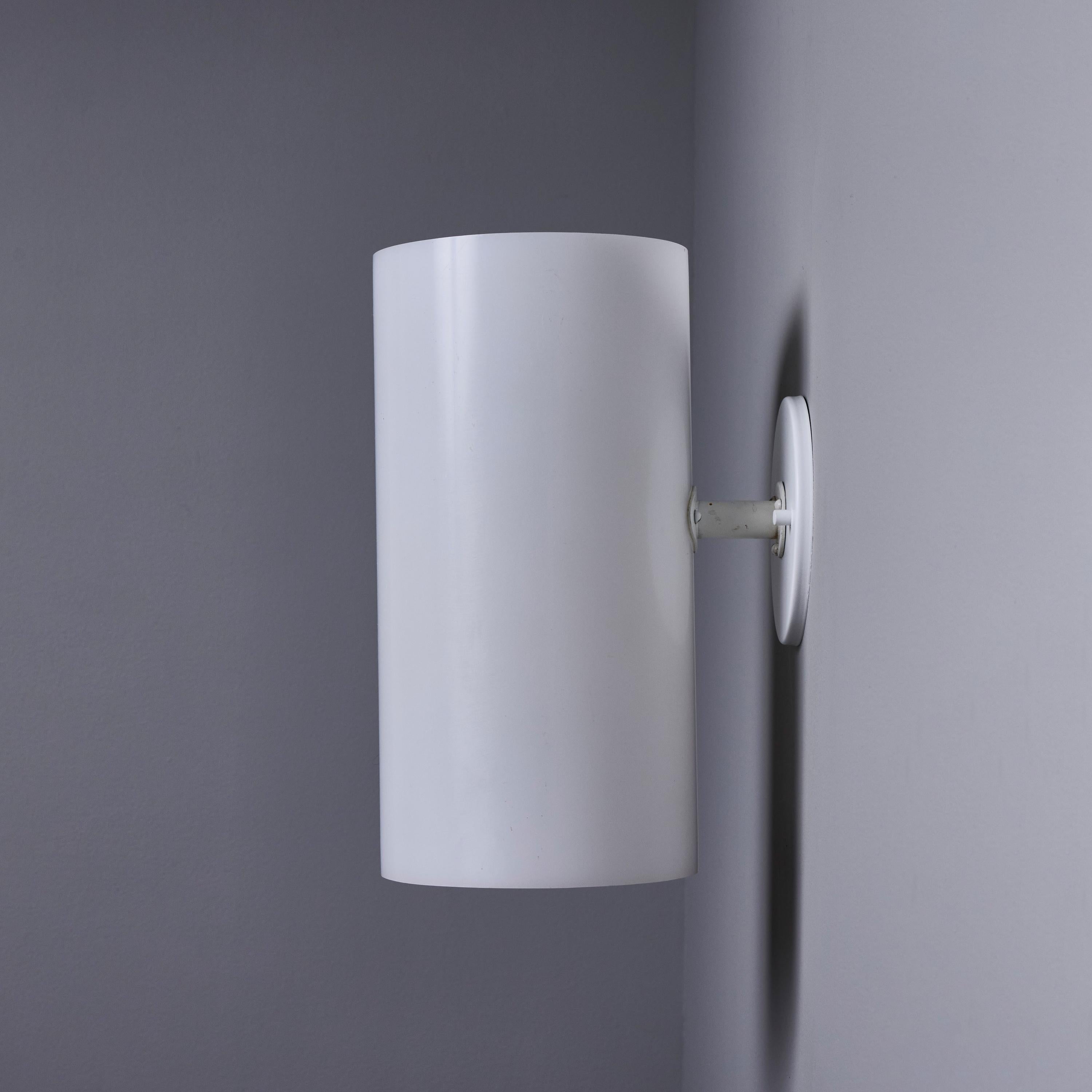 Lampade da parete cilindriche anni '60 di Hans-Agne Jakobsson modello #V157 per AB Ellysett in vendita 4