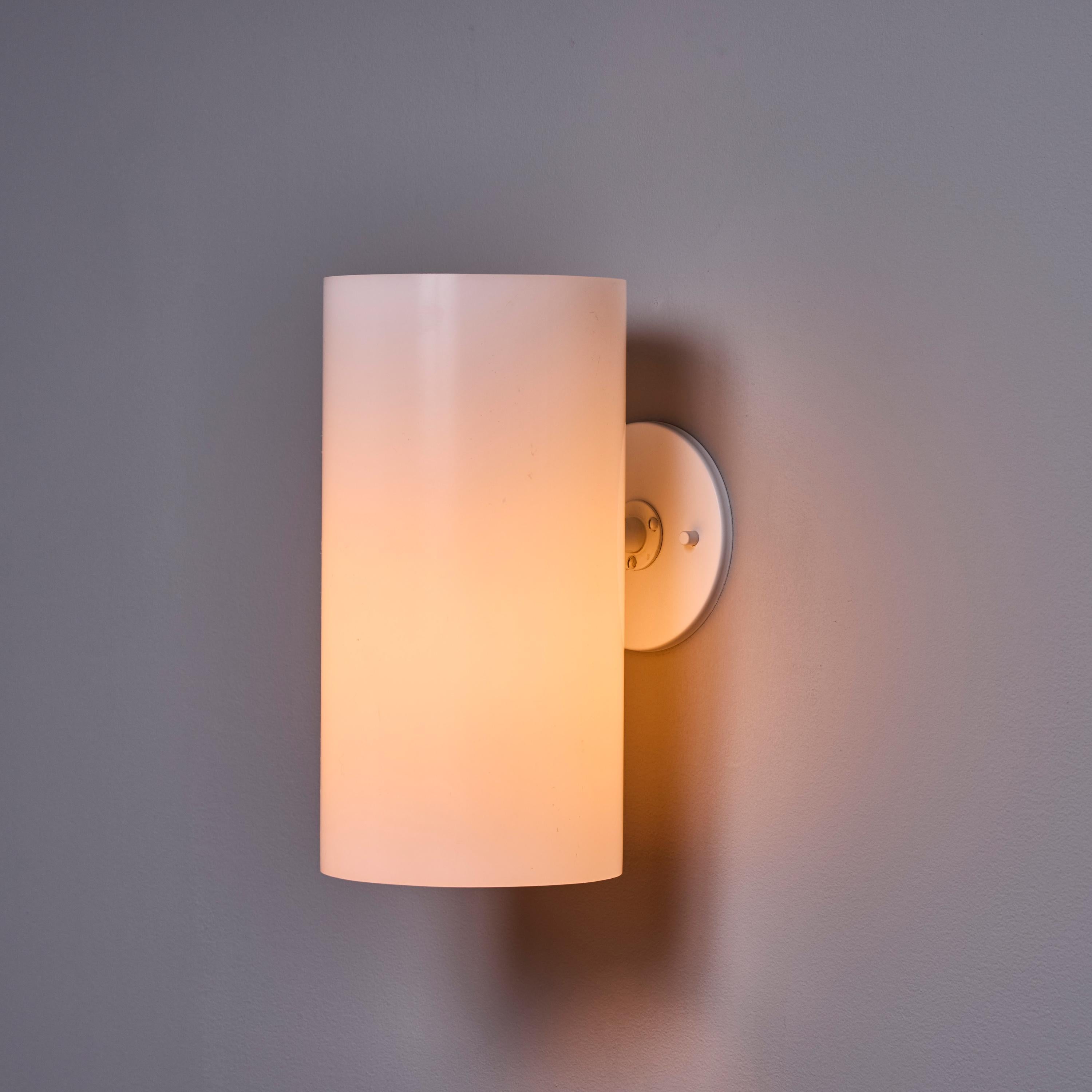 Metallo Lampade da parete cilindriche anni '60 di Hans-Agne Jakobsson modello #V157 per AB Ellysett in vendita