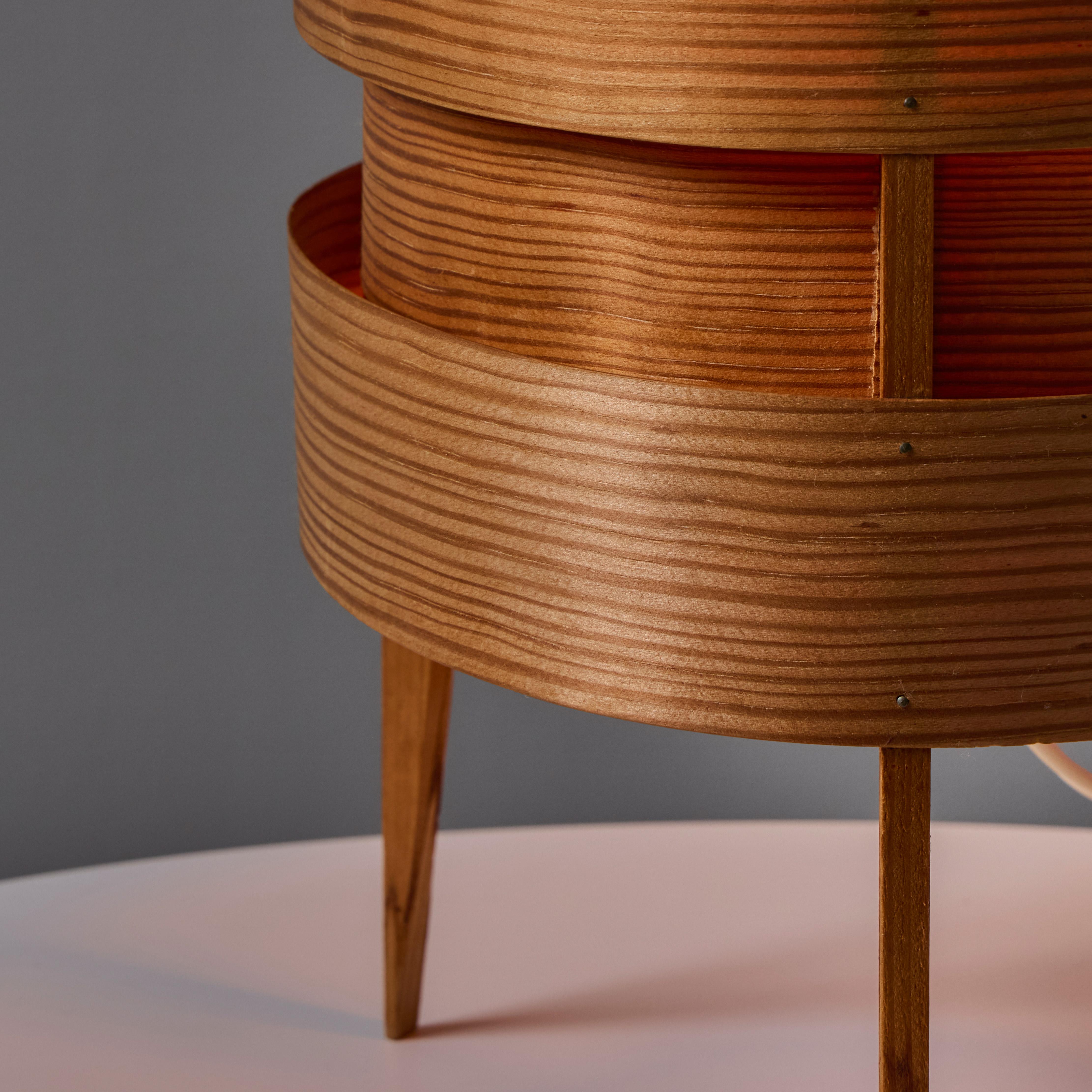 1960s Hans-Agne Jakobsson Tripod Wood Table Lamp for AB Ellysett For Sale 13