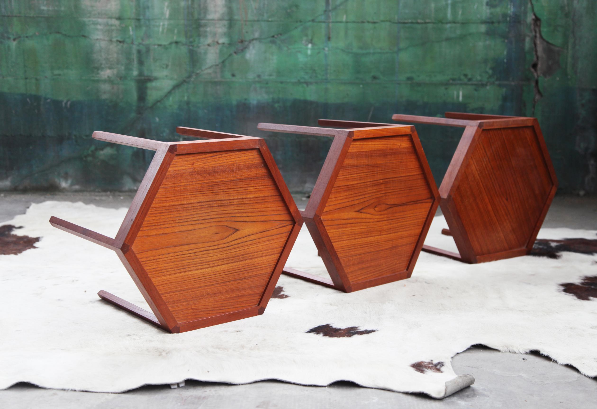 1960s Hans Andersen Artex Teak Stacking Hexagonal Tables, Set of 3 For Sale 2