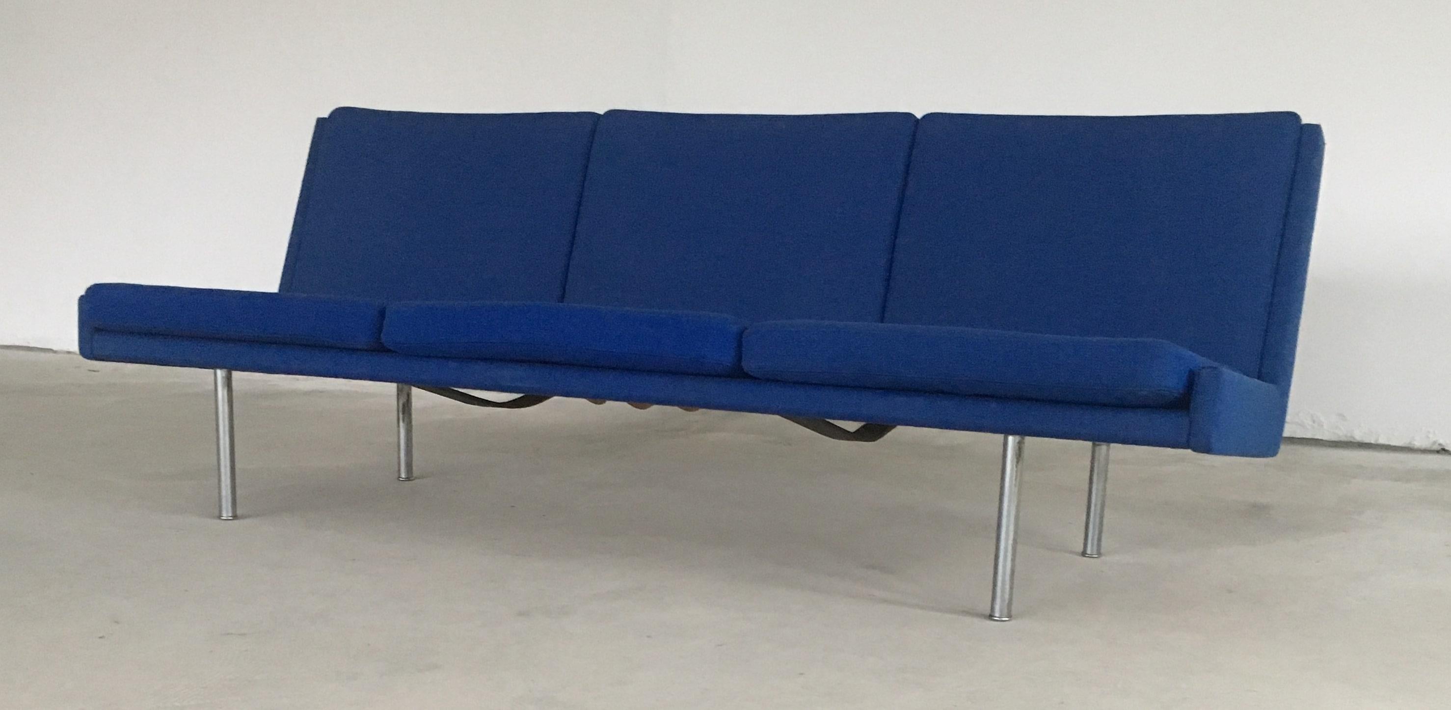 Scandinavian Modern 1960s Hans J. Wegner Airport Sofa in Original Blue Fabric by A.P. Stolen For Sale