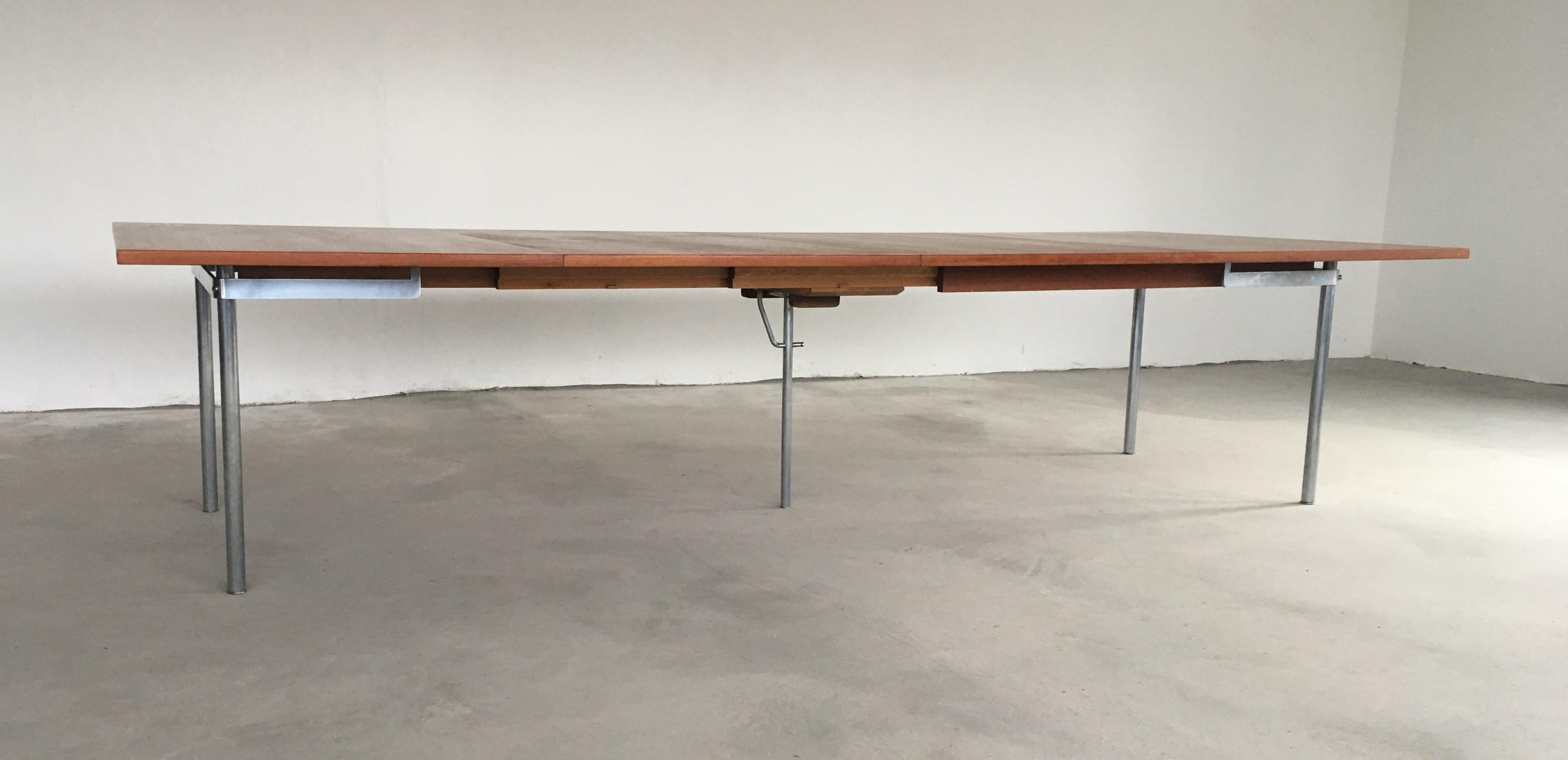 Set of Two Wegner Conference Tables in Teak and Metal with Airport Chairs For Sale 3