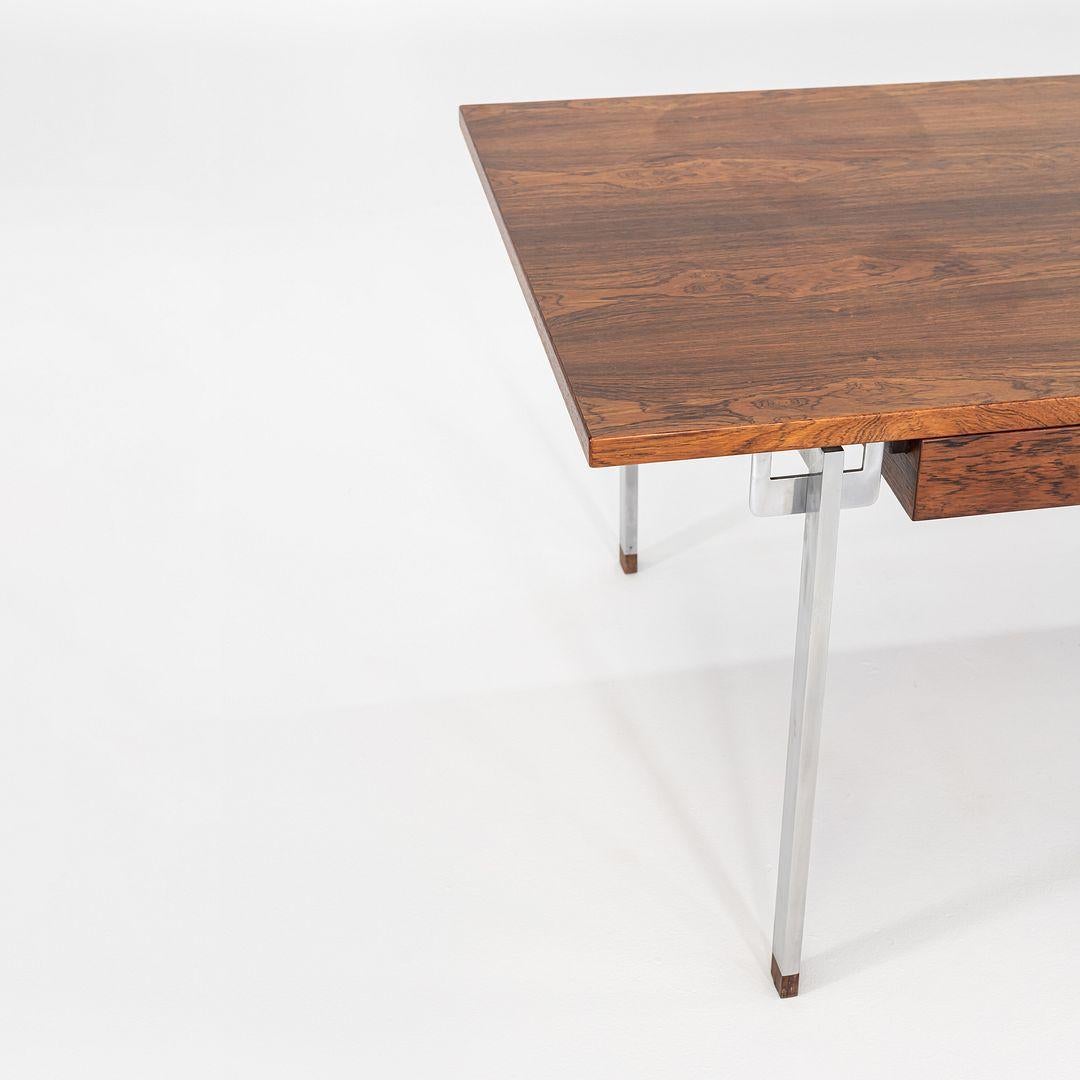 Bureau Hans J. Wegner pour Andreas Tuck AT325 des années 1960 en palissandre et acier en vente 3