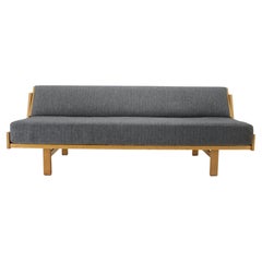 Used 1960s Hans J. Wegner Ge-258 Daybed for GETAMA