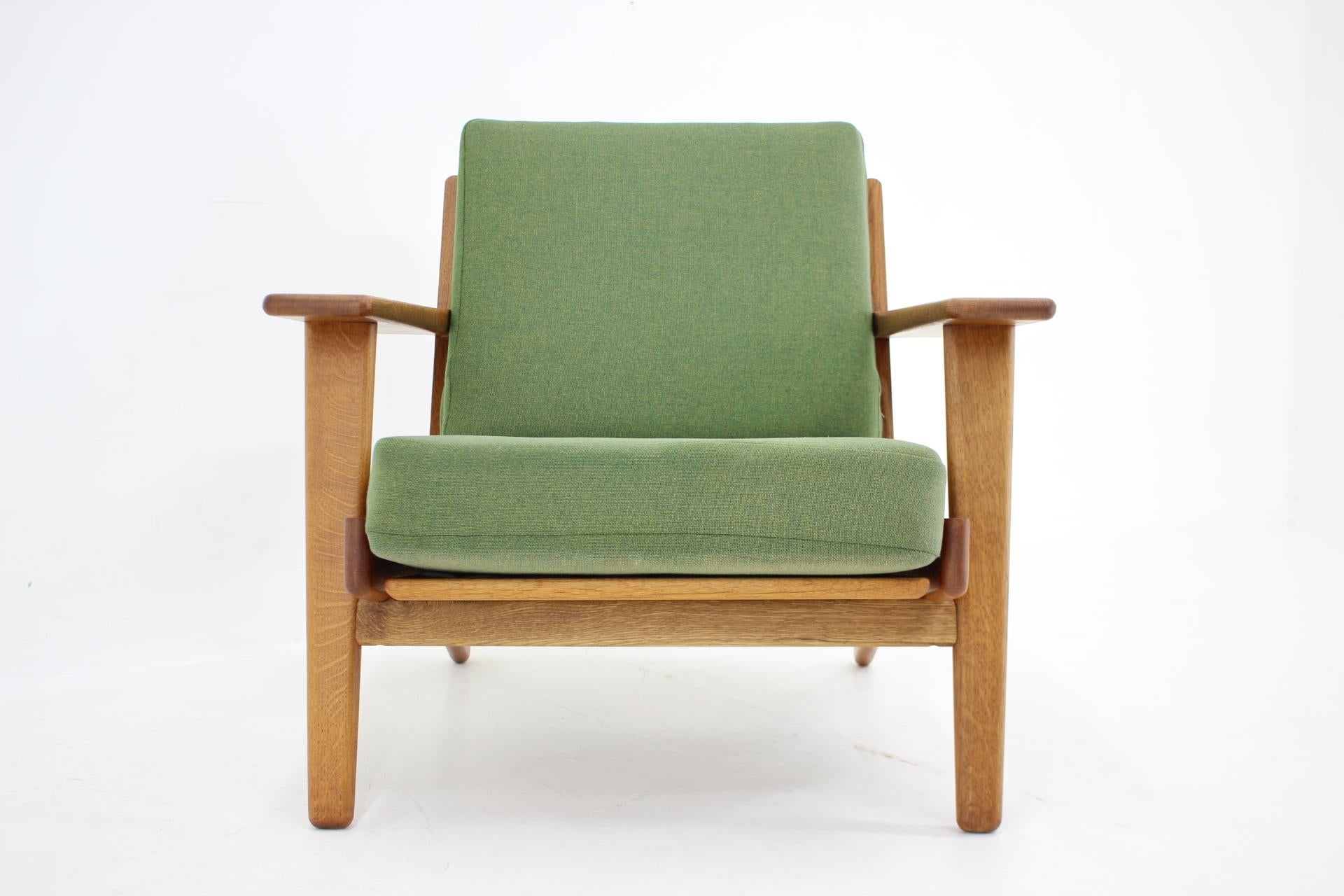 Mid-Century Modern 1960s Hans J. Wegner Oak Chair GE290 by GETAMA, Denmark