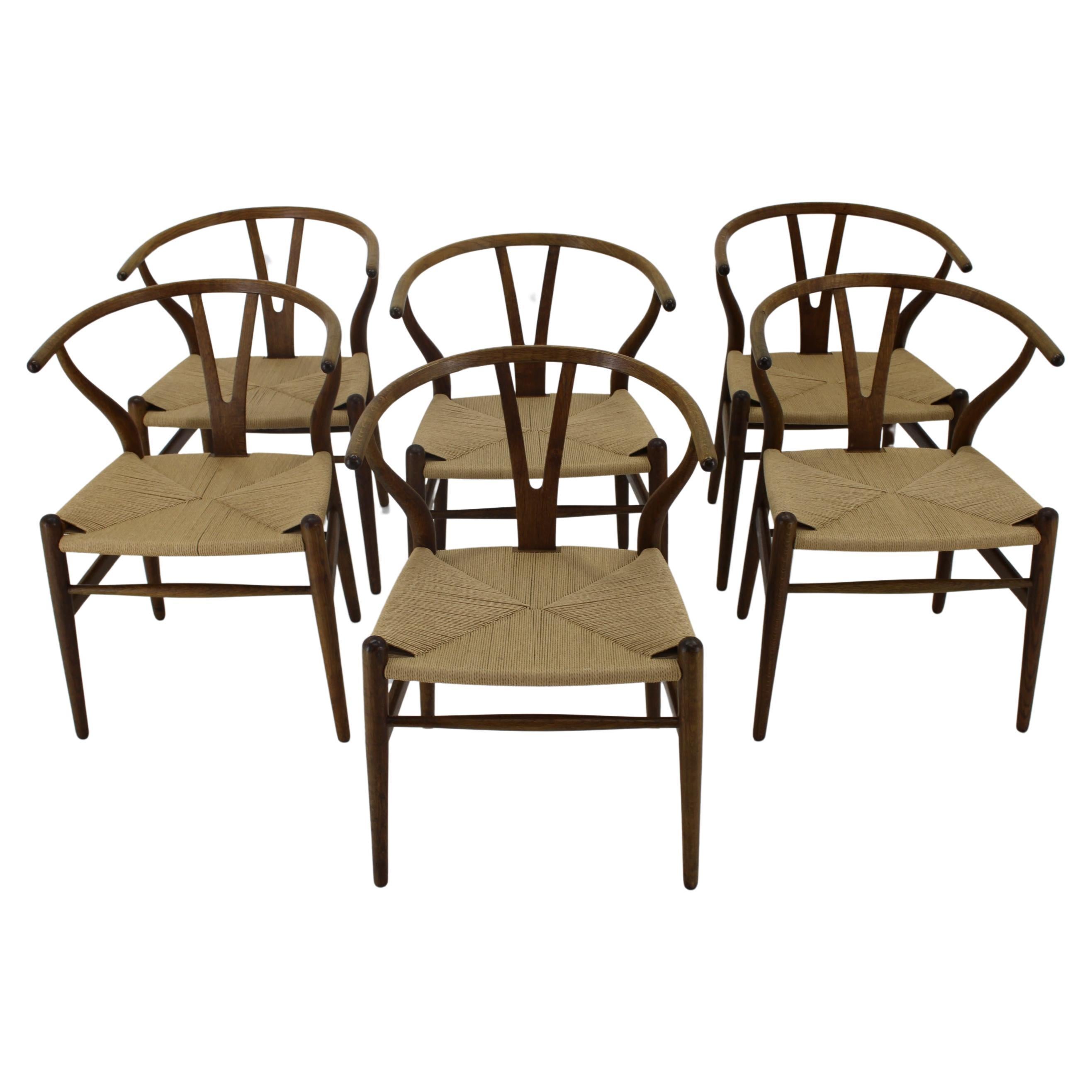 1960s Hans J. Wegner Set of 6 Early Wishbone Chairs in Oak By Carl Hansen and So
