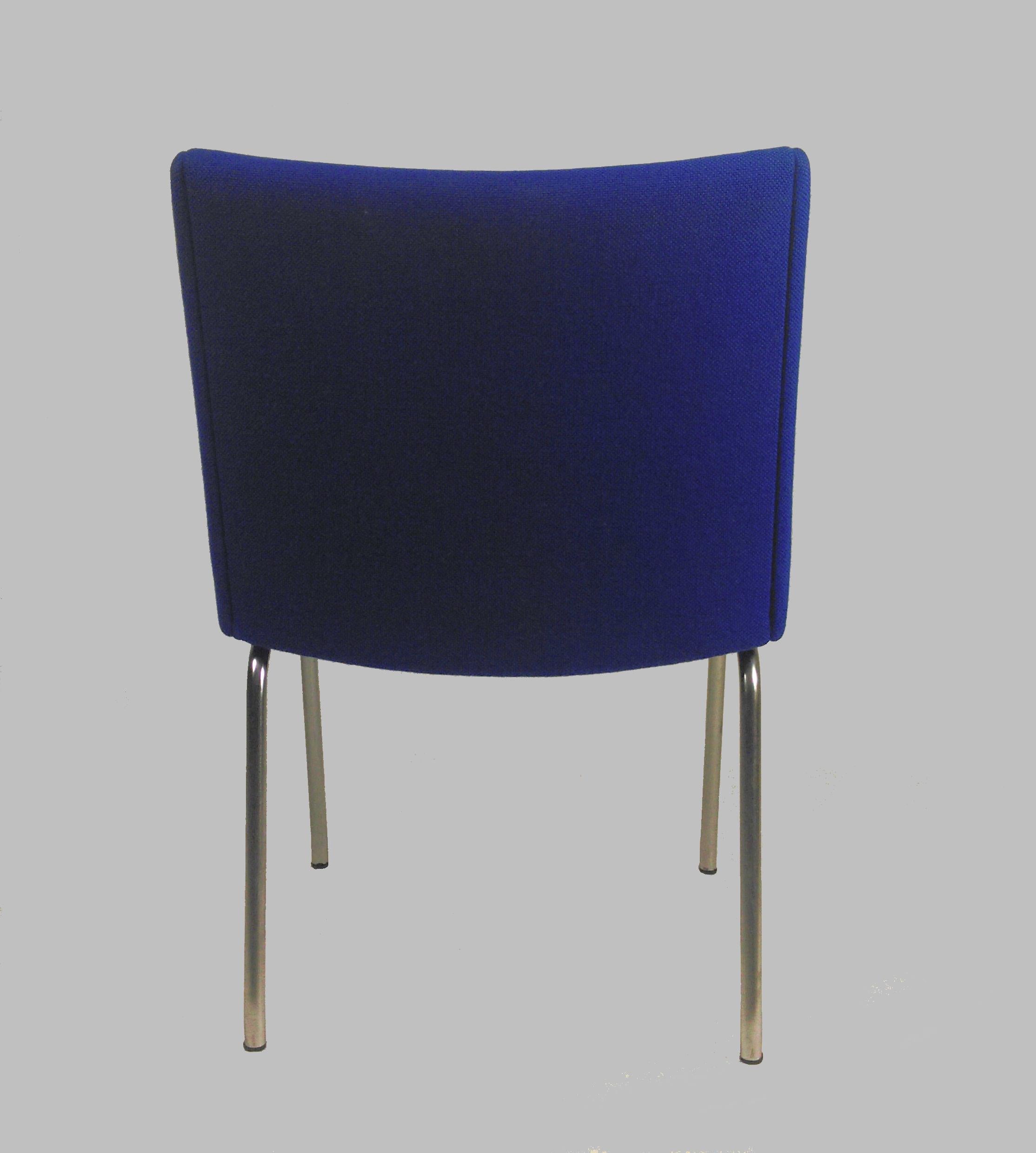 Set von zwölf Airport Loungesesseln von Hans J. Wegner, A.P., 1960er Jahre Gestohlen im Zustand „Gut“ im Angebot in Knebel, DK