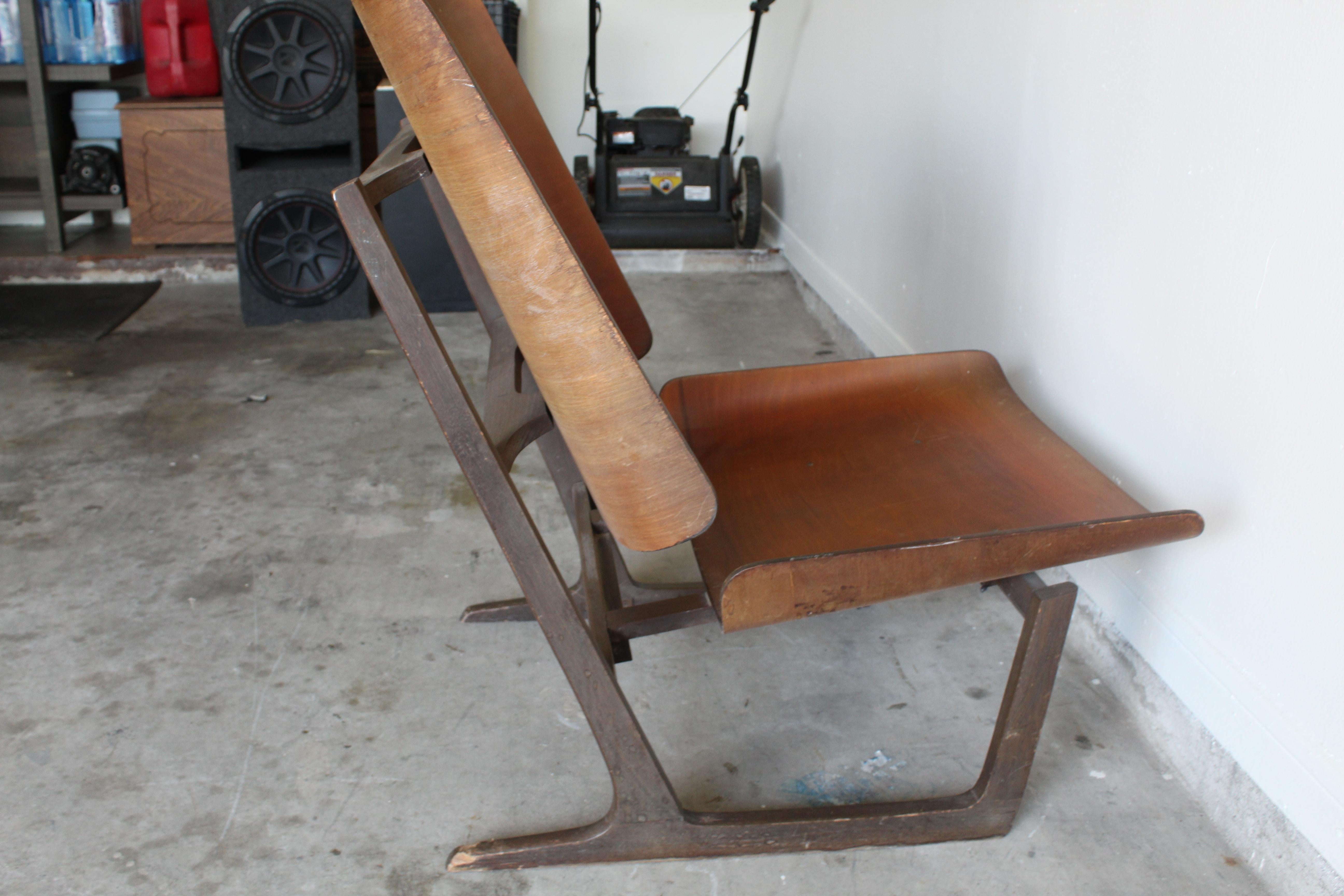 North American 1960s Hans Juergens Deco House Walnut Sled Lounge Chair For Sale