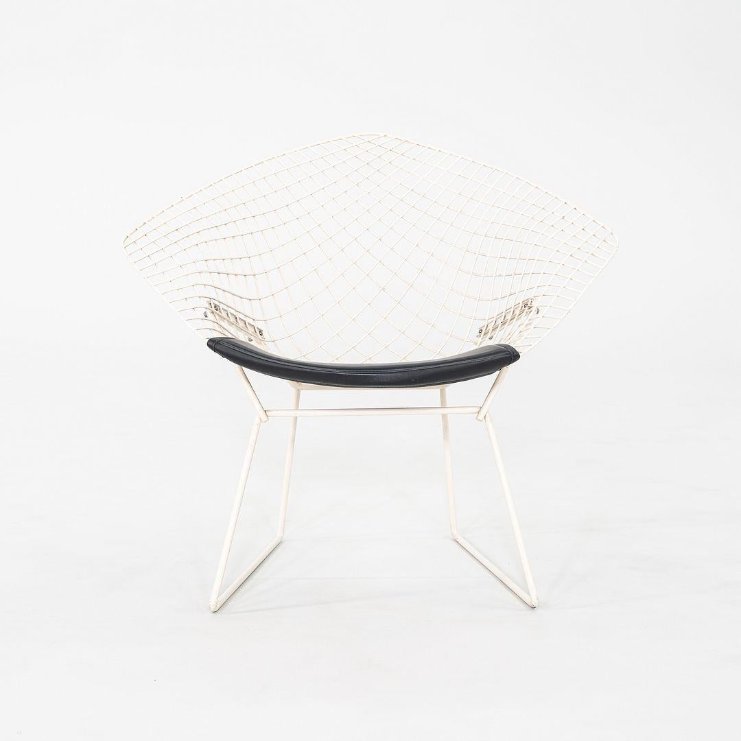 Américain 1960 Harry Bertoia for Knoll Diamond Lounge Chair with Black Seat Cushion (Chaise longue en diamant pour Knoll) en vente