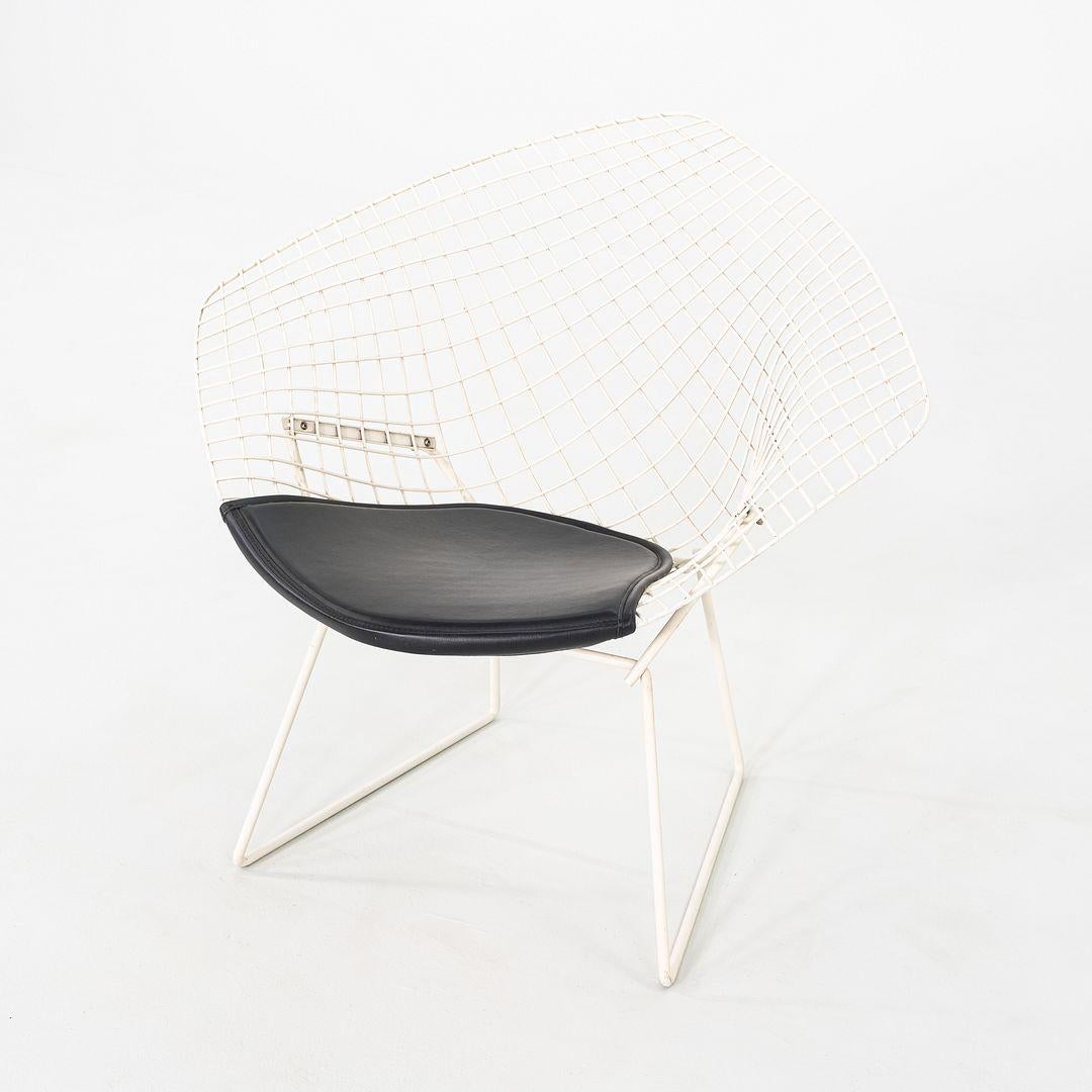 1960 Harry Bertoia for Knoll Diamond Lounge Chair with Black Seat Cushion (Chaise longue en diamant pour Knoll) Bon état - En vente à Philadelphia, PA