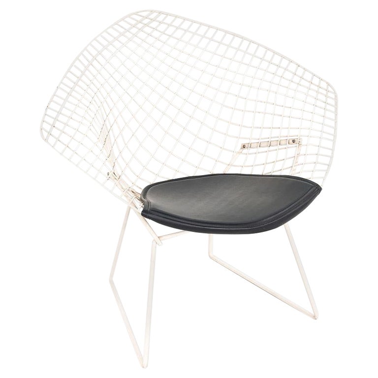 1960 Harry Bertoia for Knoll Diamond Lounge Chair with Black Seat Cushion (Chaise longue en diamant pour Knoll) en vente