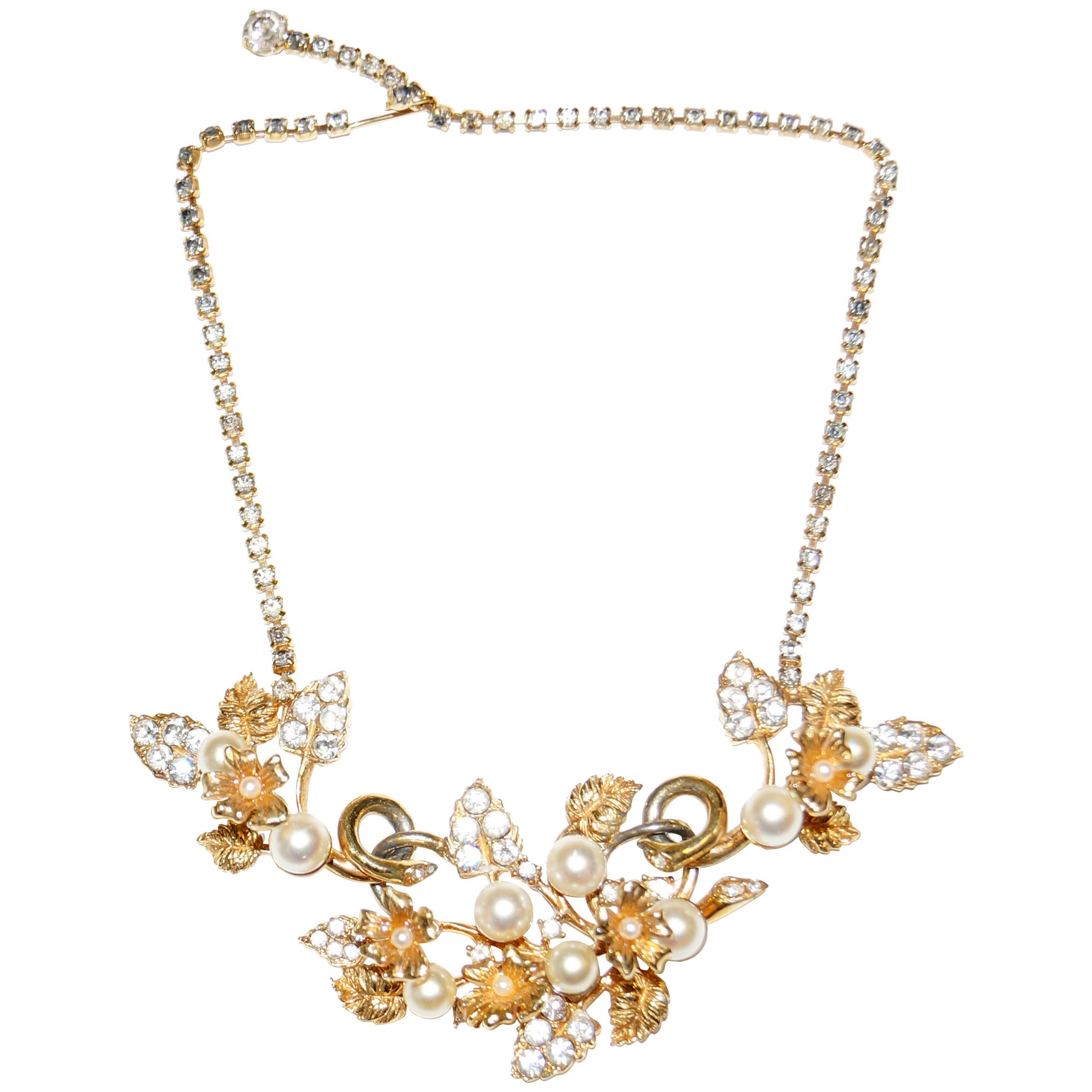 1960s Hattie Carnegie Floral Gold Tone Rhinestone Entremble Necklace For Sale