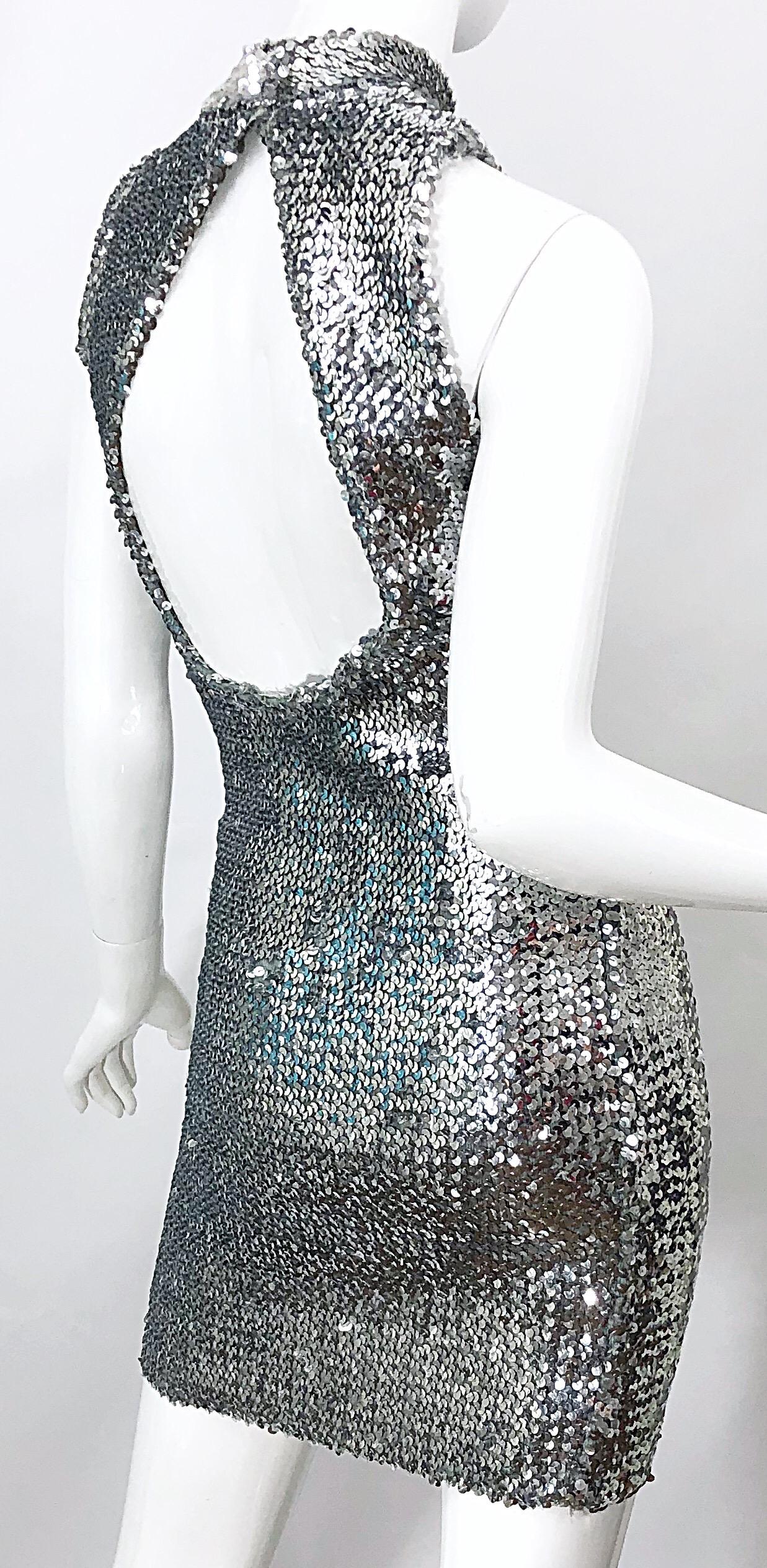 1960s Hattie Carnegie Silver Sequined Open Back Mod Vintage 60s Mini Dress In Excellent Condition For Sale In San Diego, CA