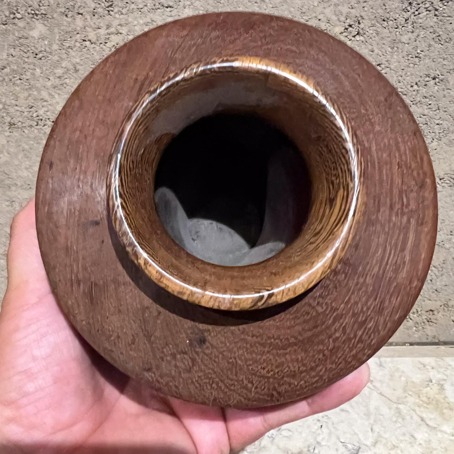 1960er Jahre Schwere Vase aus Ebenholz Wood Vessel im Zustand „Gut“ im Angebot in Chula Vista, CA
