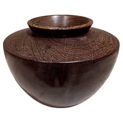 1960er Jahre Schwere Vase aus Ebenholz Wood Vessel