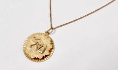 1960s Hebrew "מזל Luck" 14K Gold Medallion Pendant Necklace