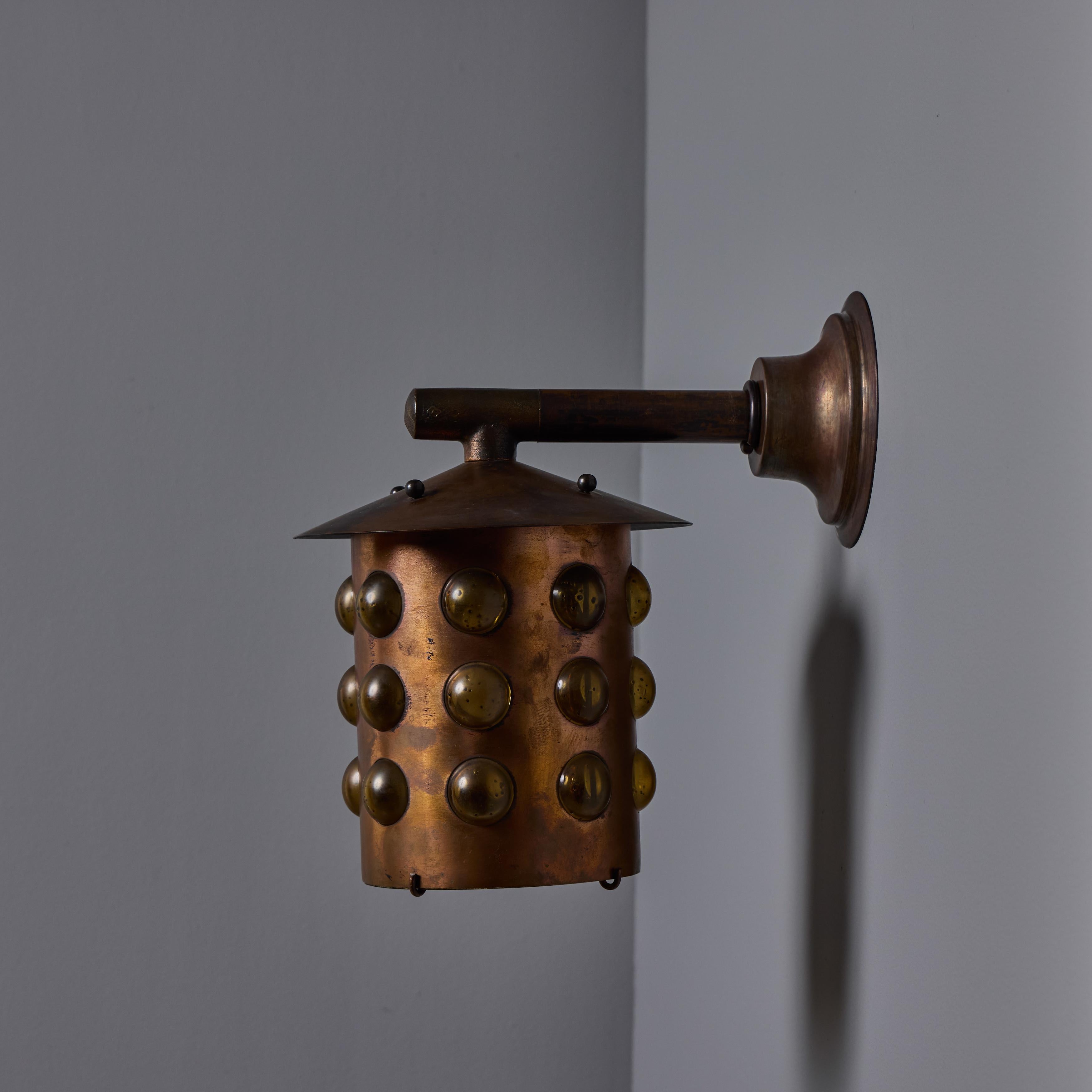 Applique d'extérieur en verre ambré et cuivre Helena Tynell, années 1960 en vente 5