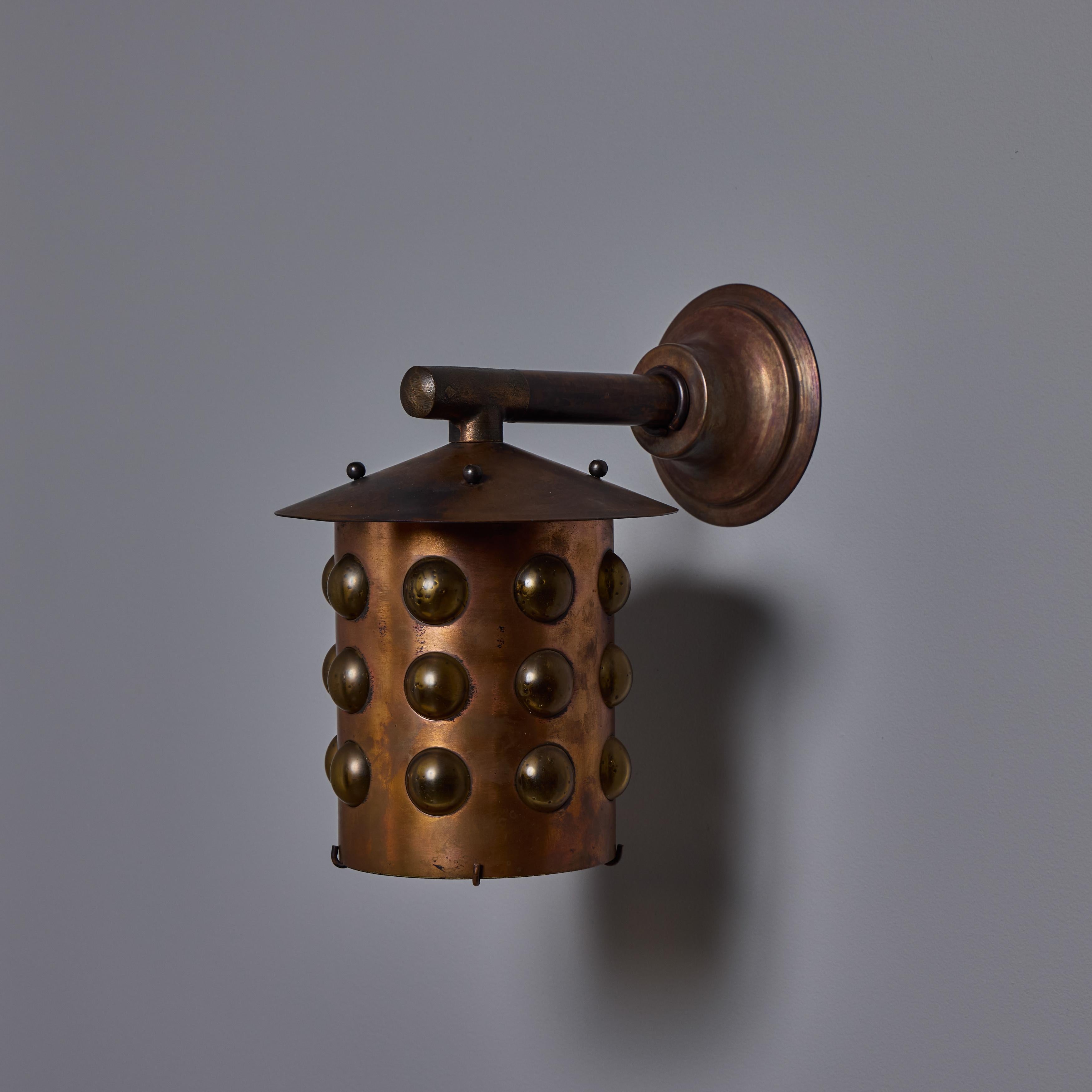 Cuivre Applique d'extérieur en verre ambré et cuivre Helena Tynell, années 1960 en vente