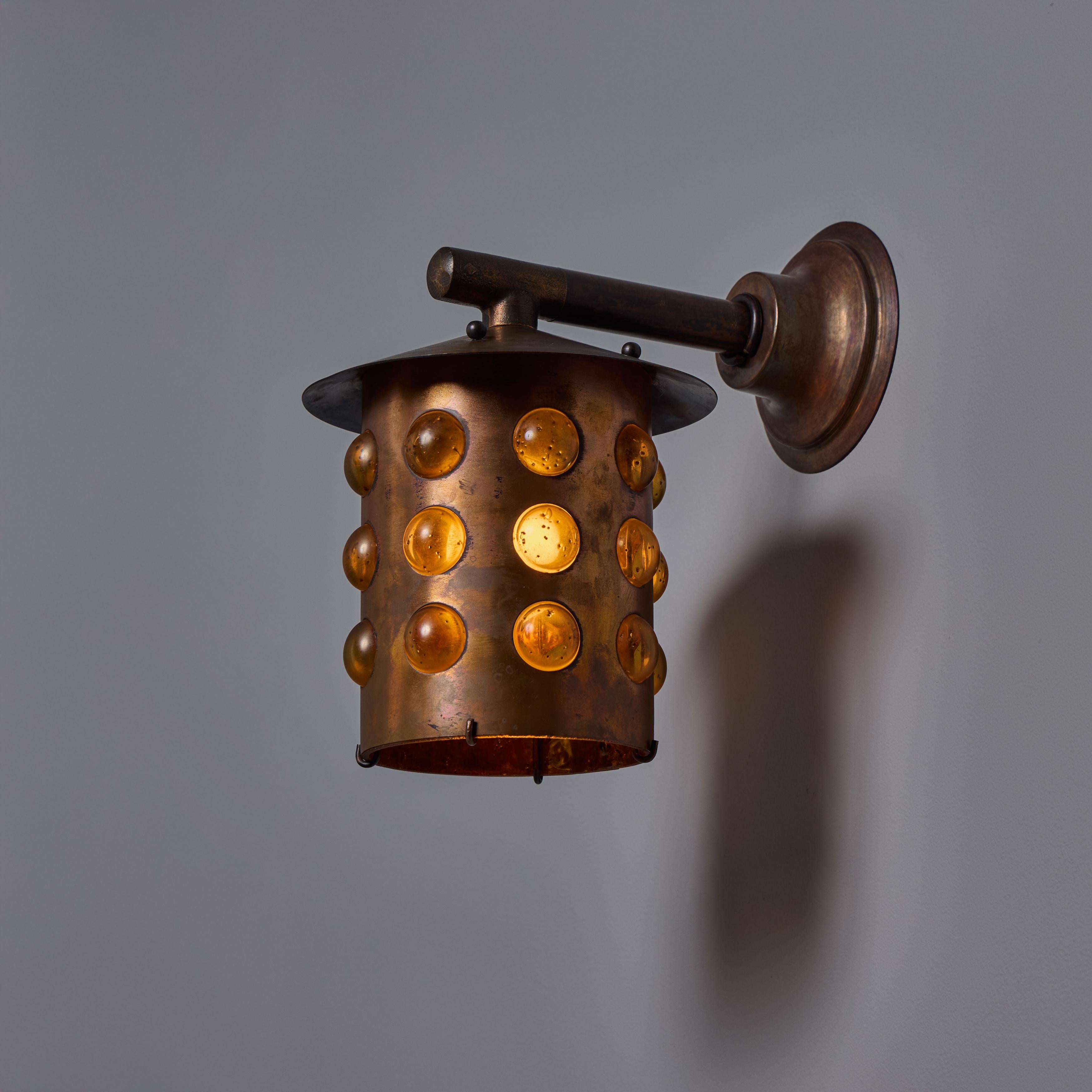 Applique d'extérieur en verre ambré et cuivre Helena Tynell, années 1960 en vente 2