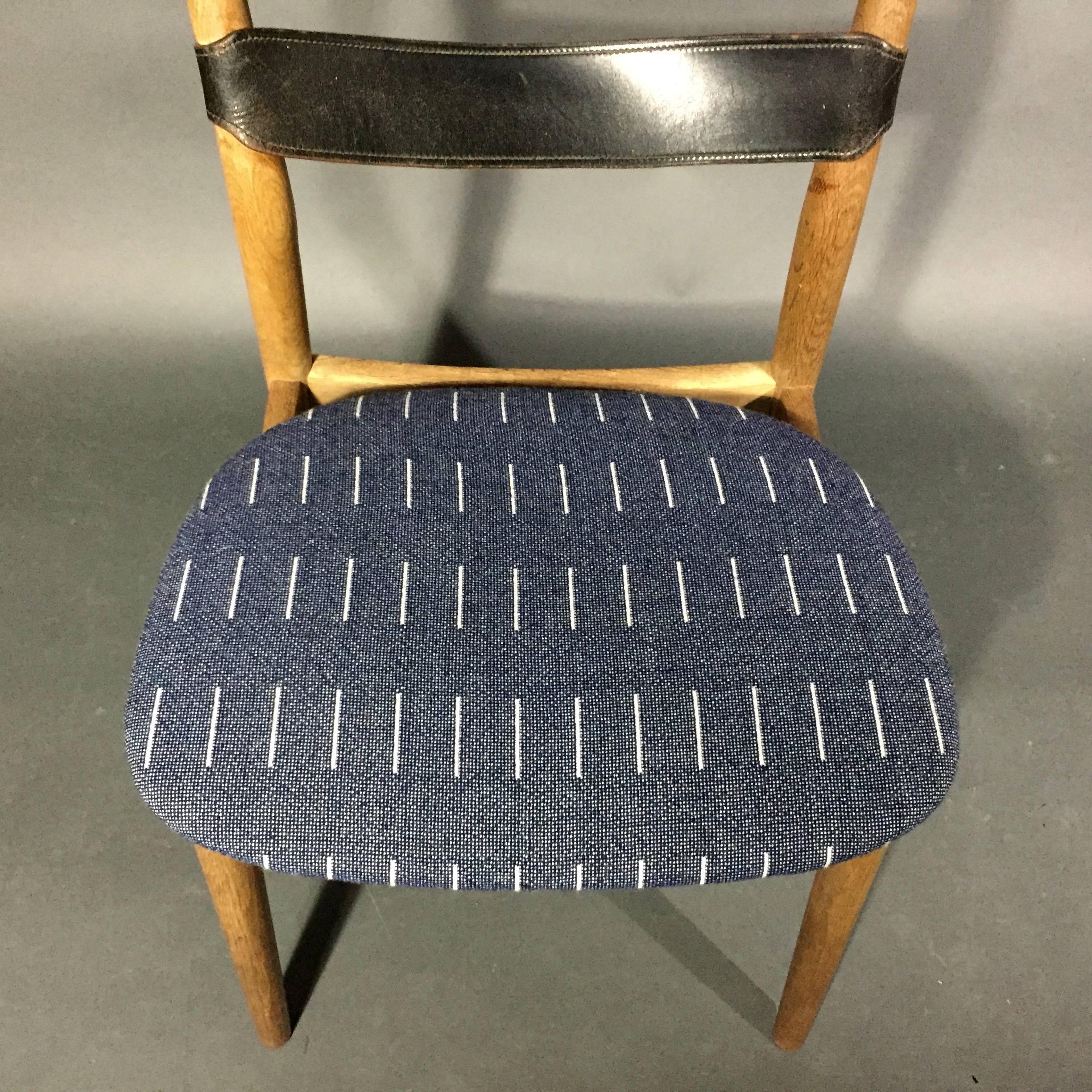 Danish 1960s Helge Sibast Oak and Leather Side Chair, Eleanor Pritchard Seating For Sale
