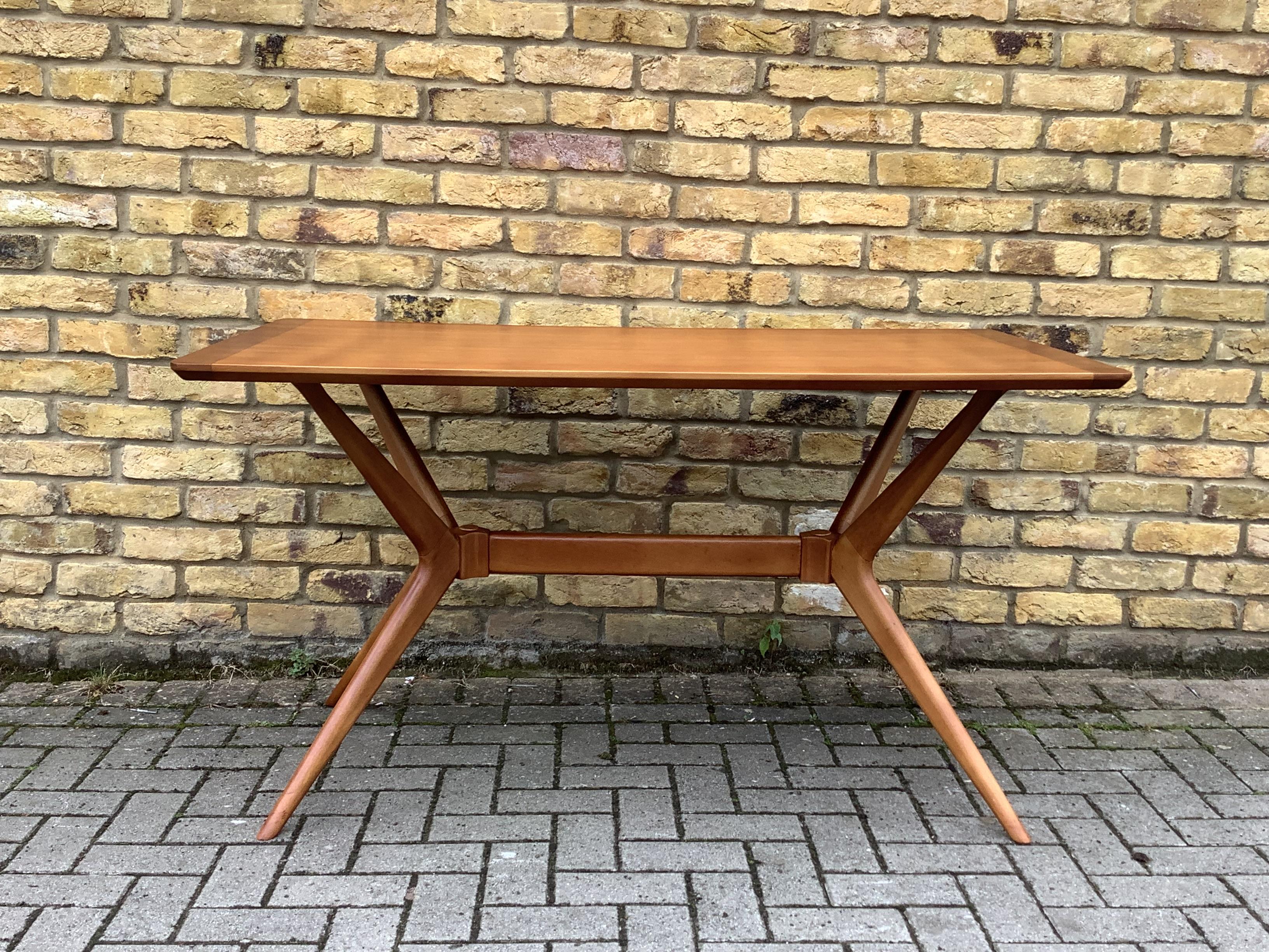 Mid-Century Modern 1960’s Helicopter dinning table by Gplan For Sale