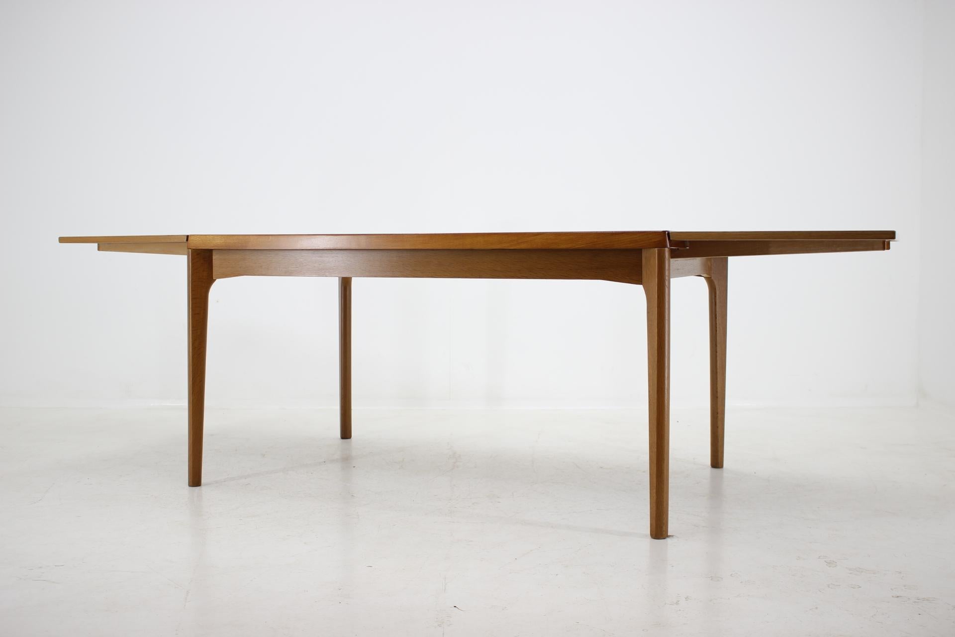 1960s Henning Kjærnulf Danish Oak Extendable Table 1