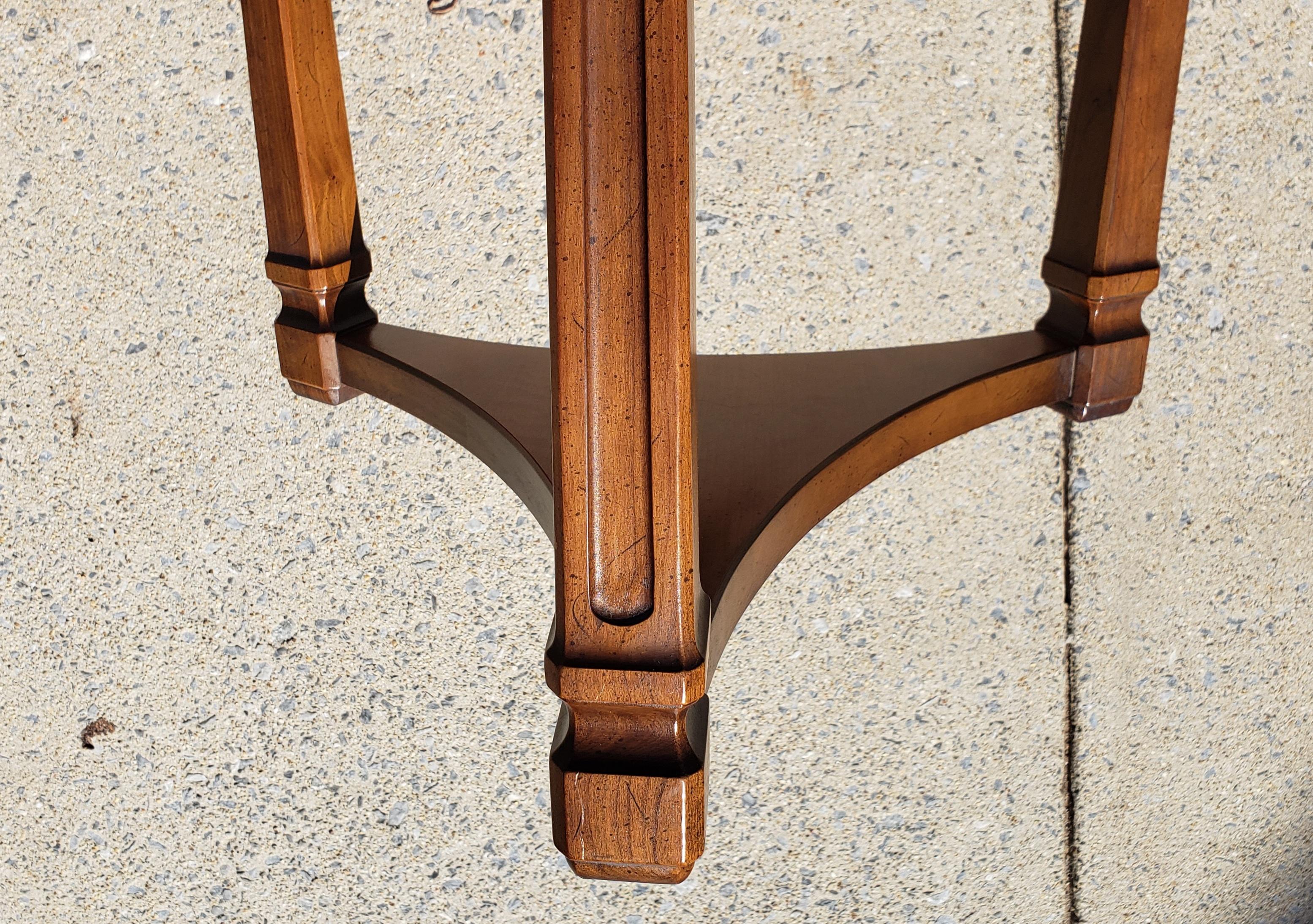 1960s Henredon Fine Furniture Walnut and Brass Ring Side Table In Good Condition For Sale In Germantown, MD