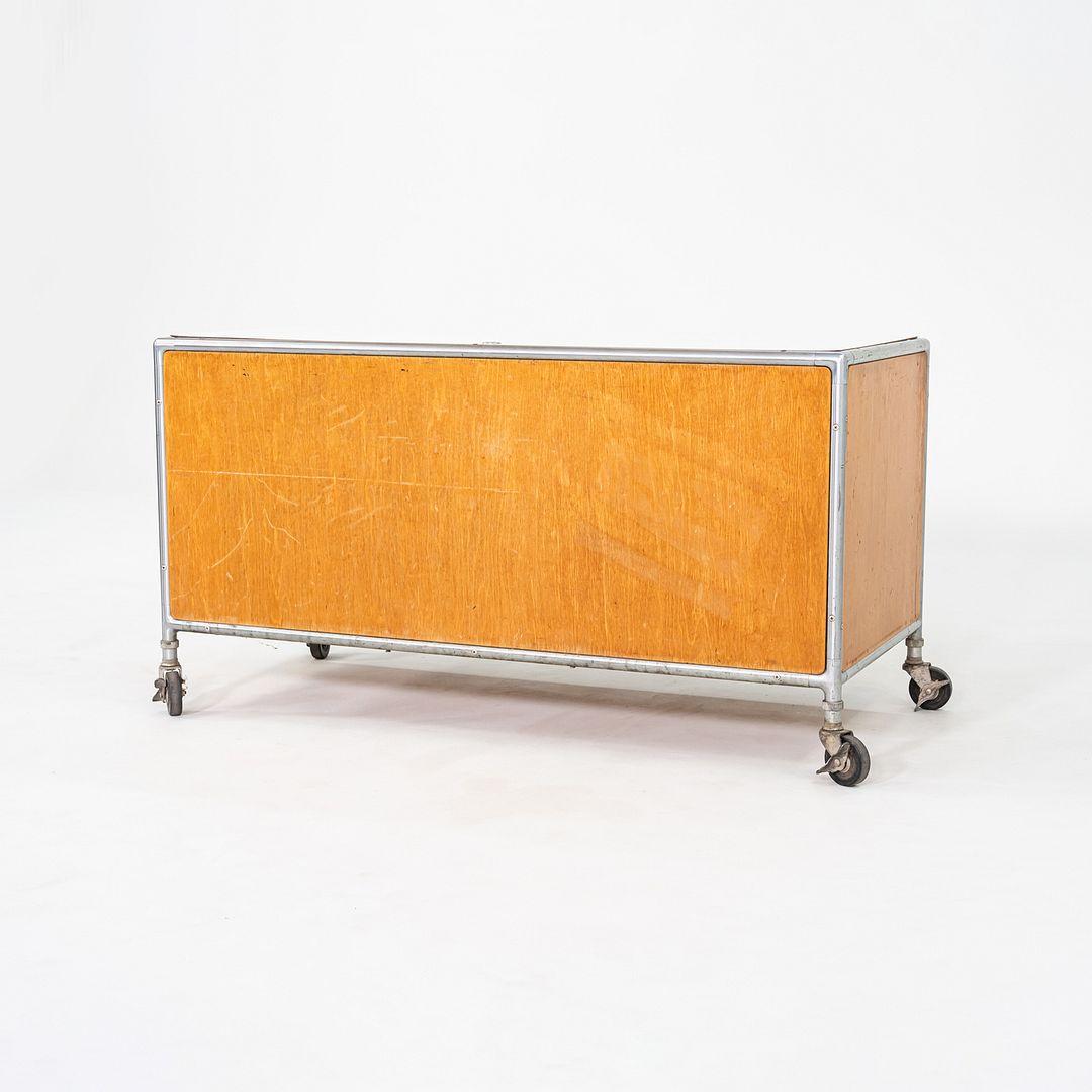 Aluminium 1960 Henry P. Glass pour Fleetwood Meuble de rangement flexible sur roulettes en vente
