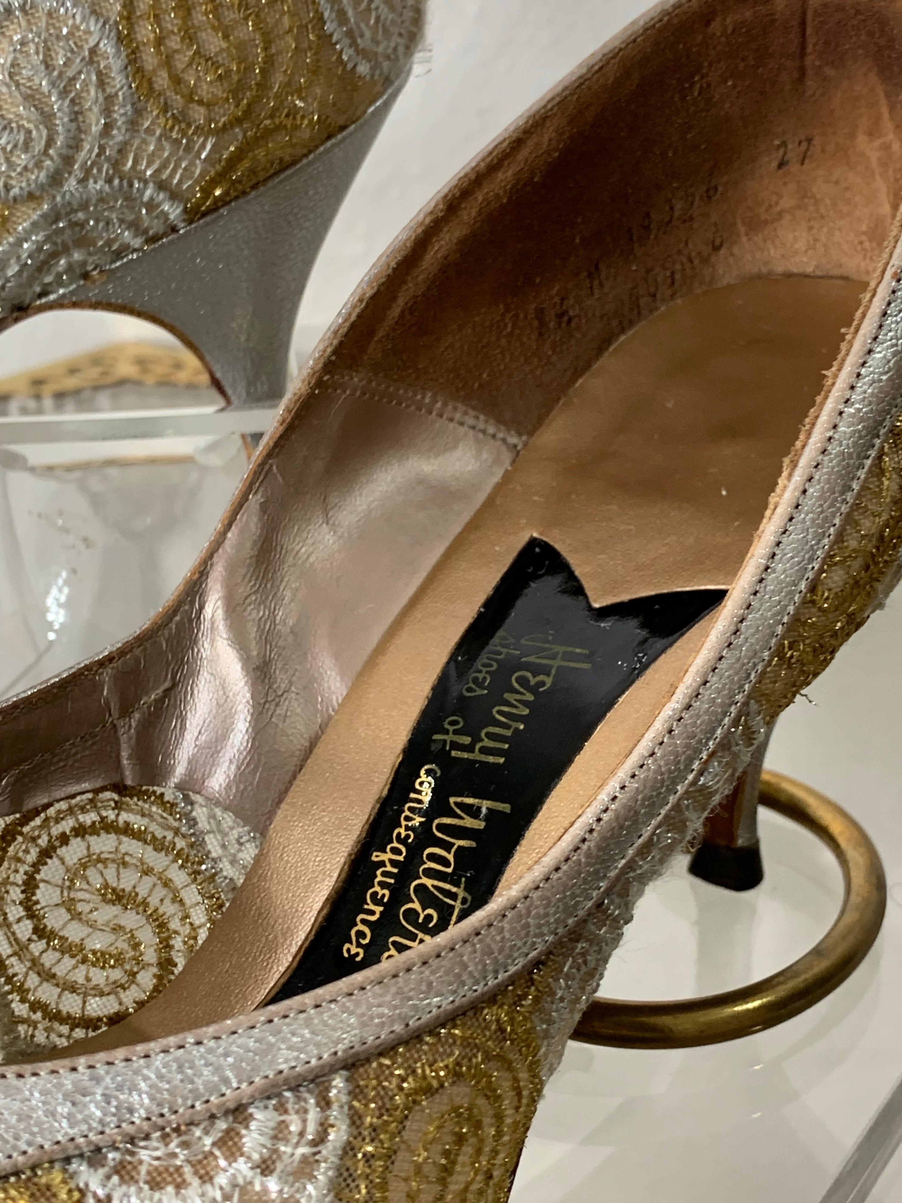 1960er Henry Waters Silber & Gold Spitze Stiletto Pumps mit Silber Lederbesatz Damen im Angebot