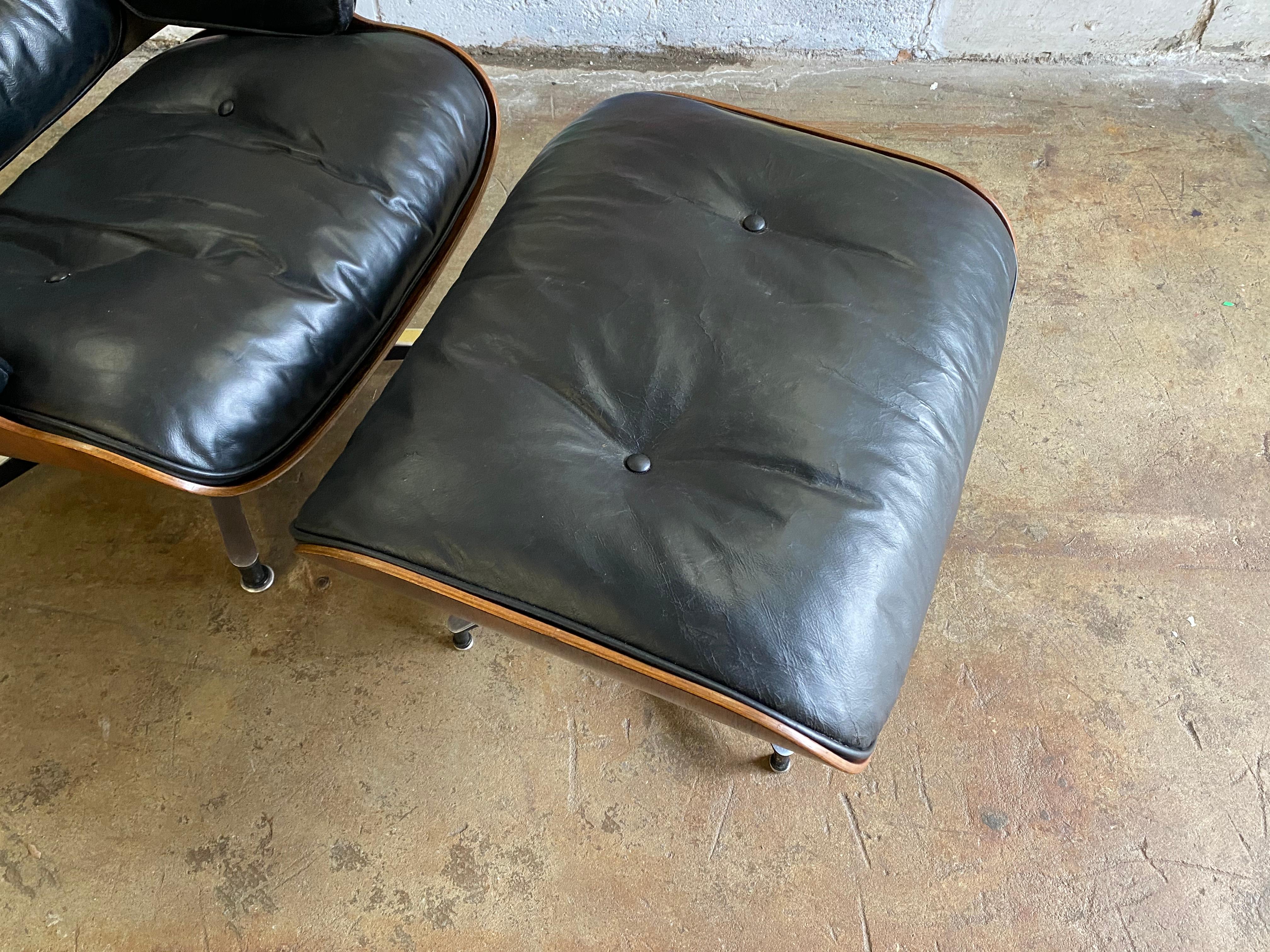 1960s Herman Miller Eames Lounge Chair and Ottoman 3