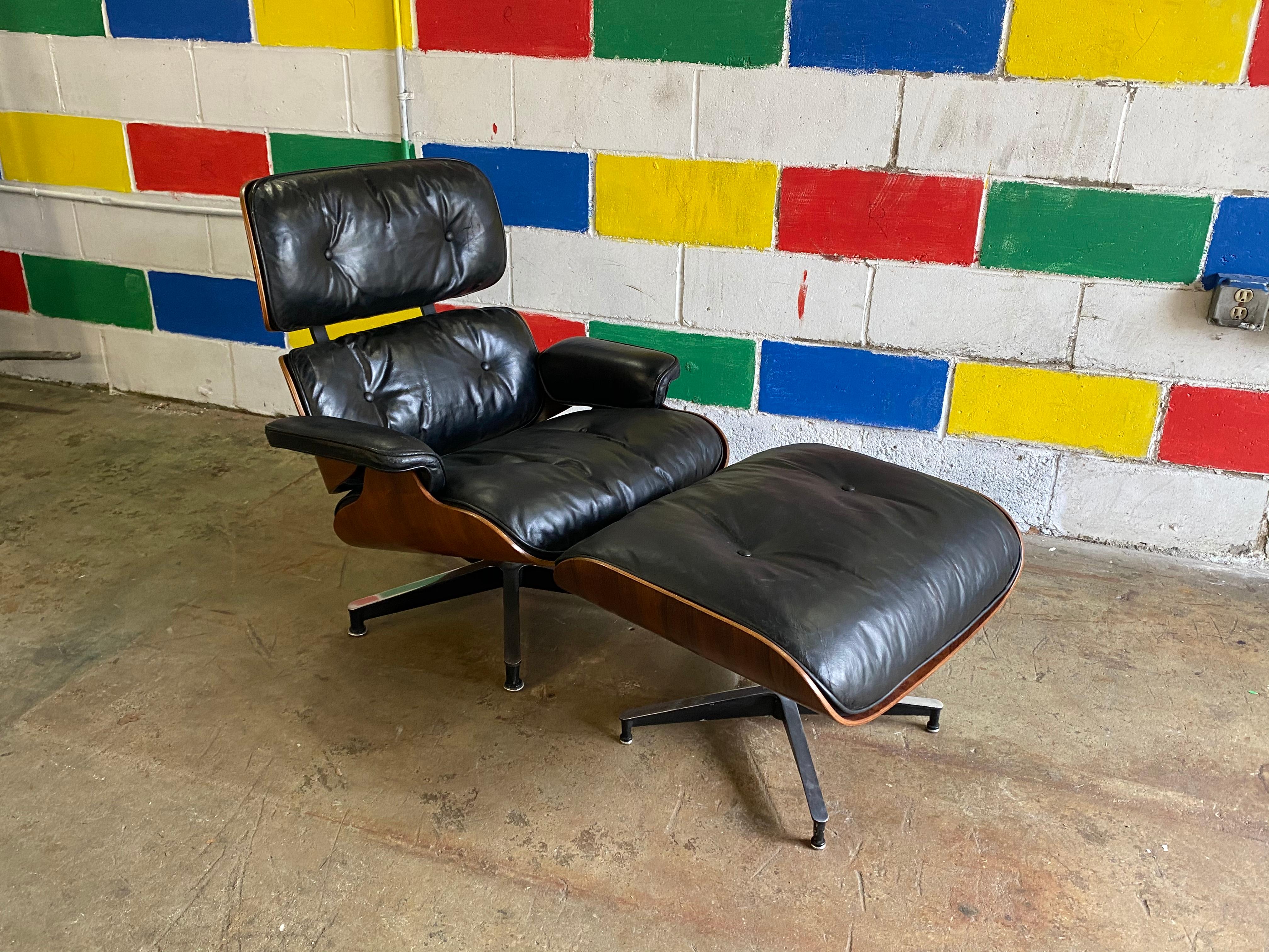 1960s Herman Miller Eames Lounge Chair and Ottoman 5