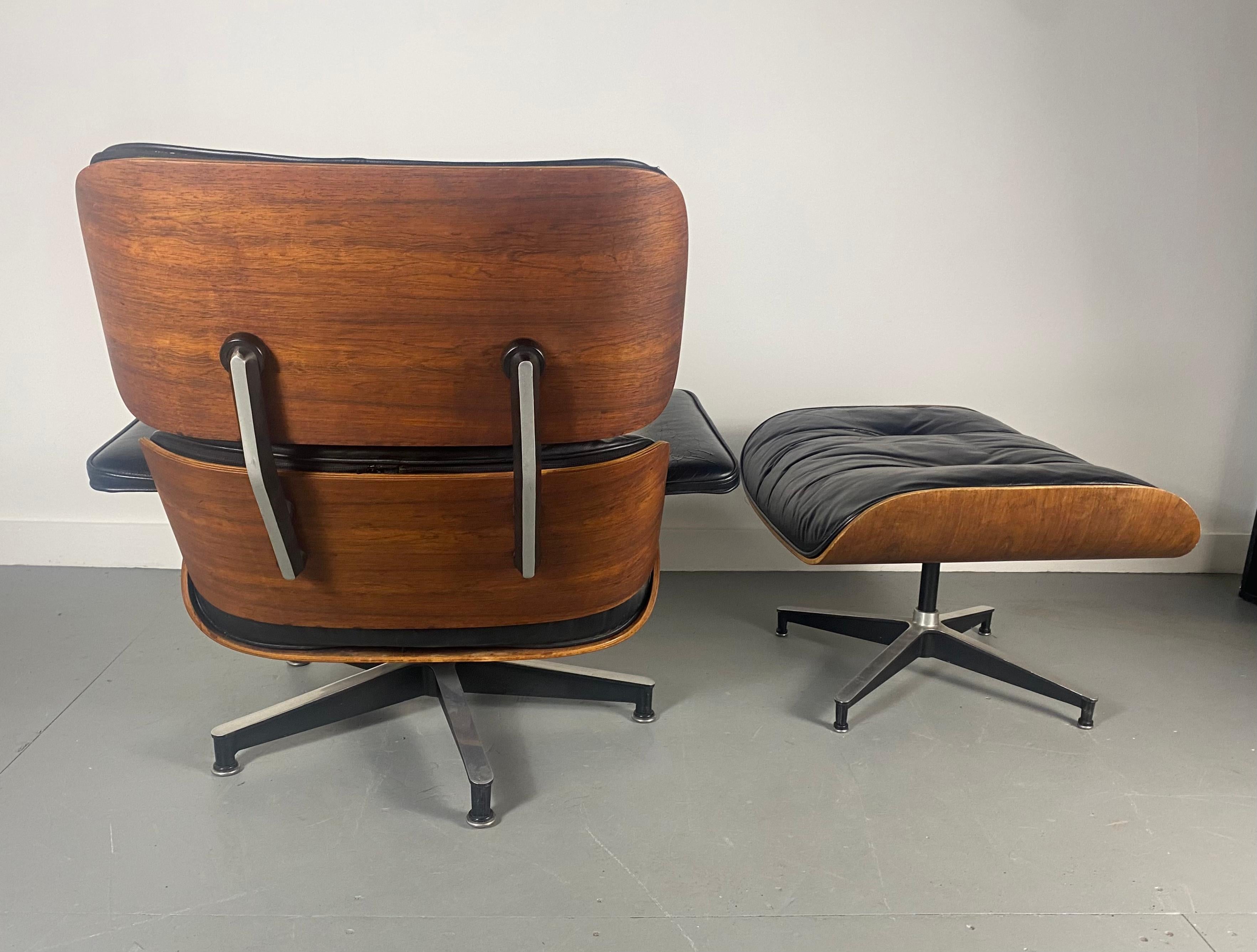 Aluminum 1960s, Herman Miller Eames Lounge Chair and Ottoman, Black Medallion Label