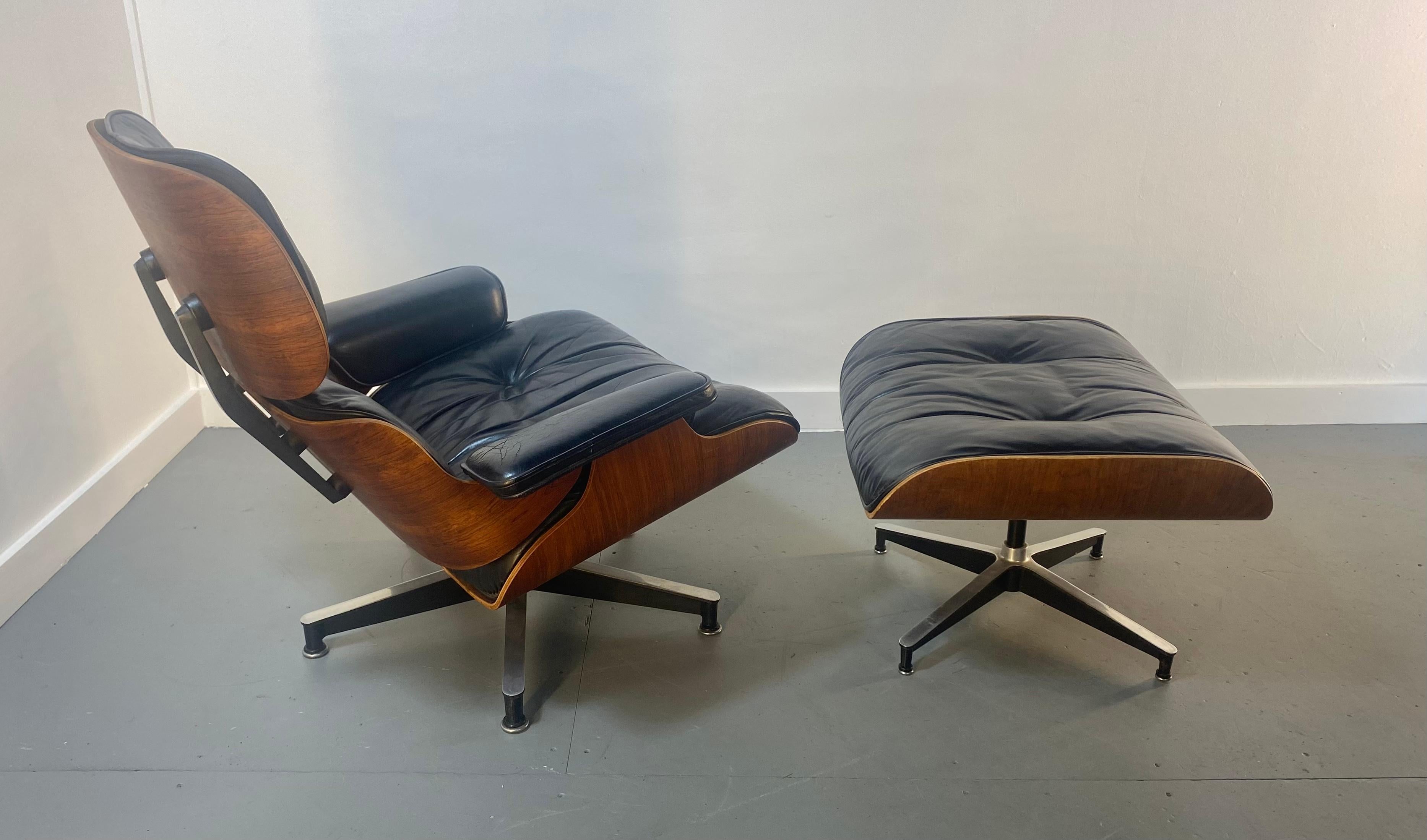 1960s, Herman Miller Eames Lounge Chair and Ottoman, Black Medallion Label 3