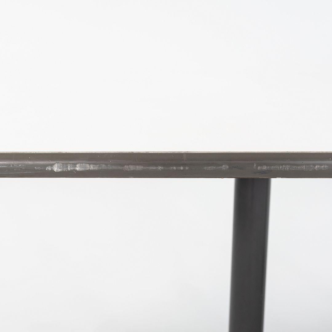Mesa de comedor segmentada Eames de Herman Miller de los años 60 / Mesa de conferencias en blanco en venta 5
