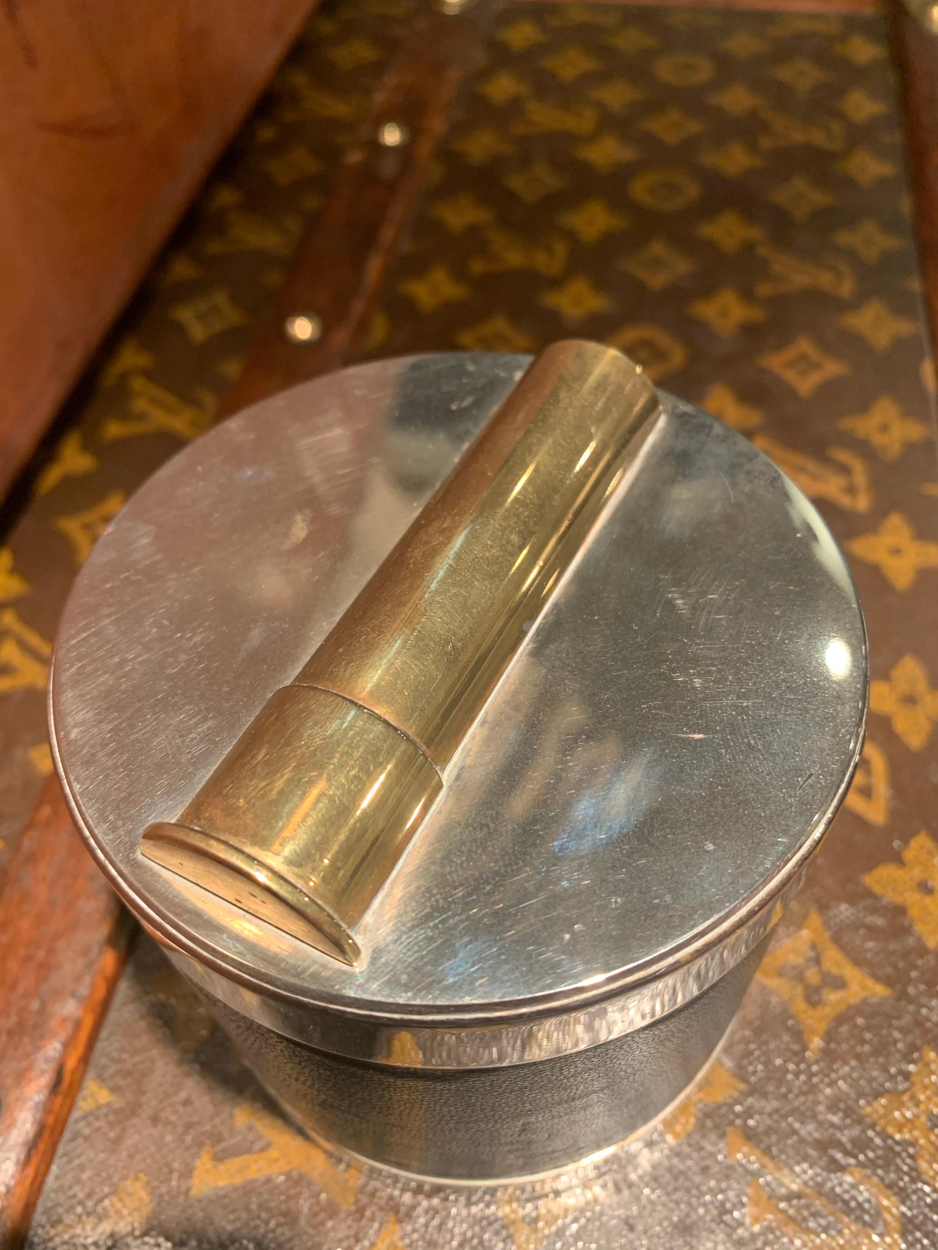 1960’s Hermès Bullet Box In Good Condition For Sale In Hong Kong, HK