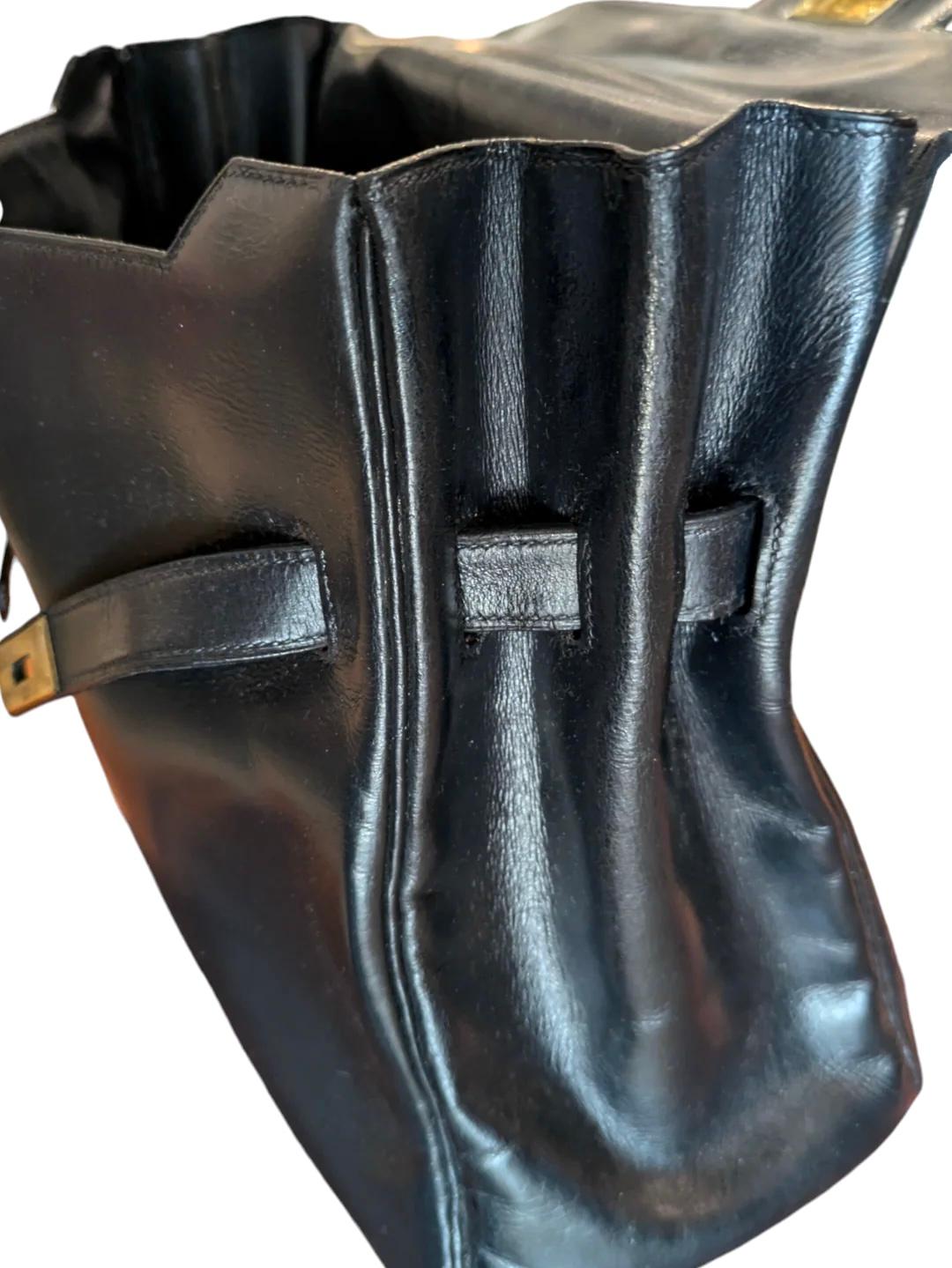 1960s Hermès Kelly 28 in Black Box Leather with Gold Hardware For Sale 3