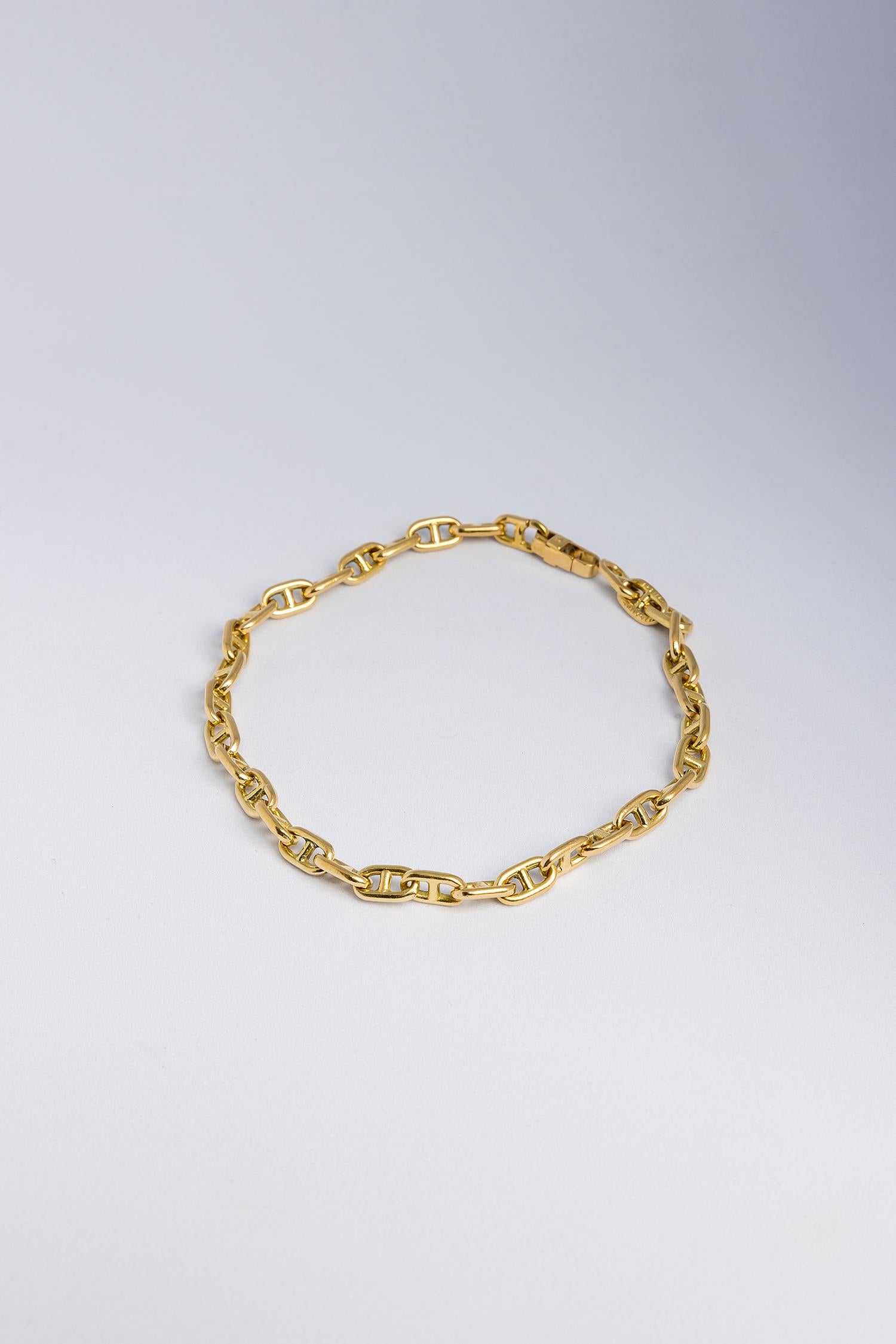 1960s Hermes Paris, 18K Yellow Gold Anchor Link Bracelet, Signed Hermès Paris In Good Condition In Malmö, Skåne län