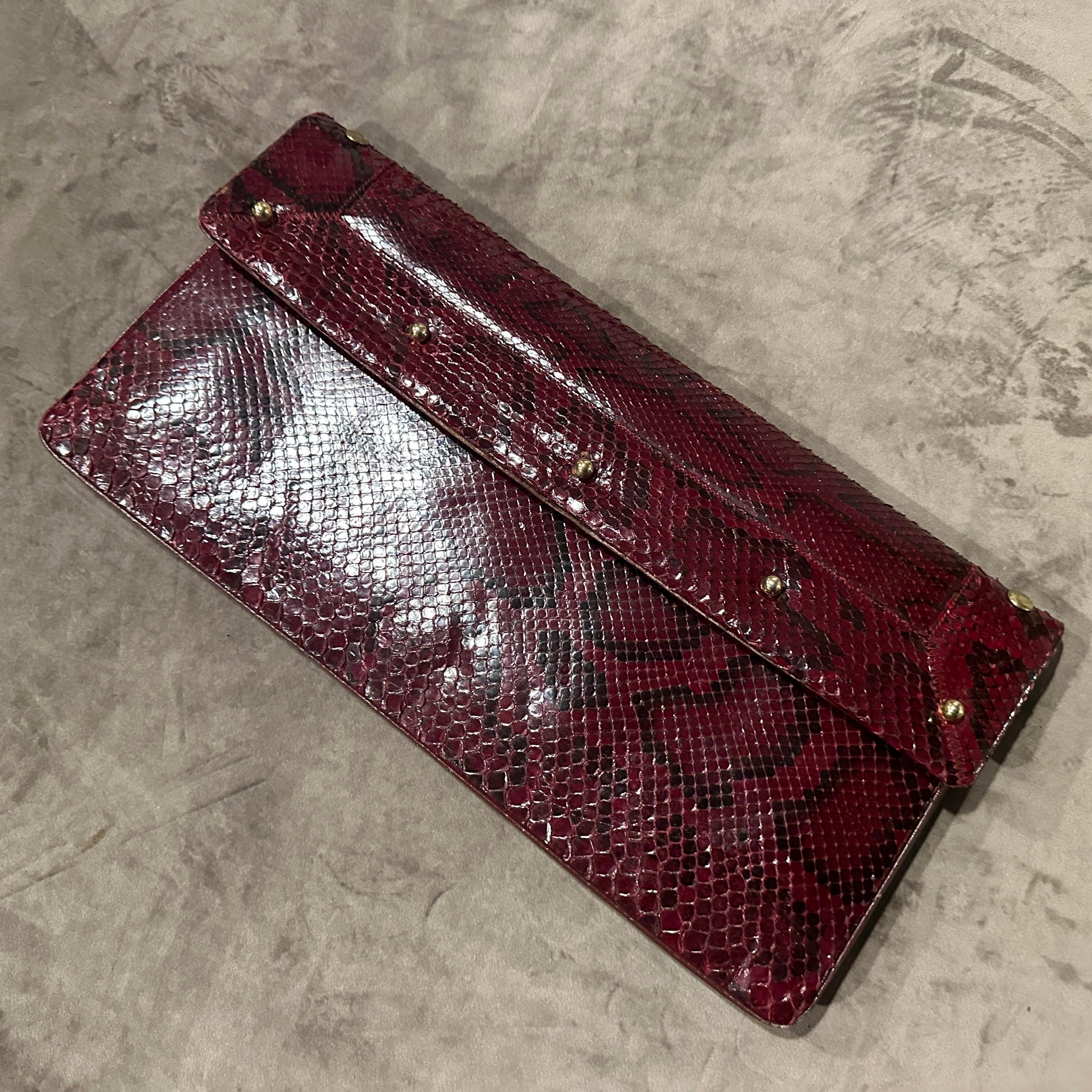 De las mujeres Bolso de mano italiano de cuero rojo y negro de alta calidad de los años 60 en venta