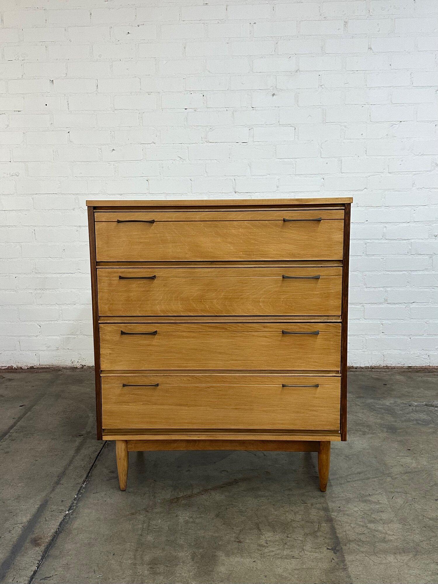 W36 D18 H43

1960’s fully refinished Highboy dresser with original hardware. Item features 4 drawers and is structurally sound and sturdy.
