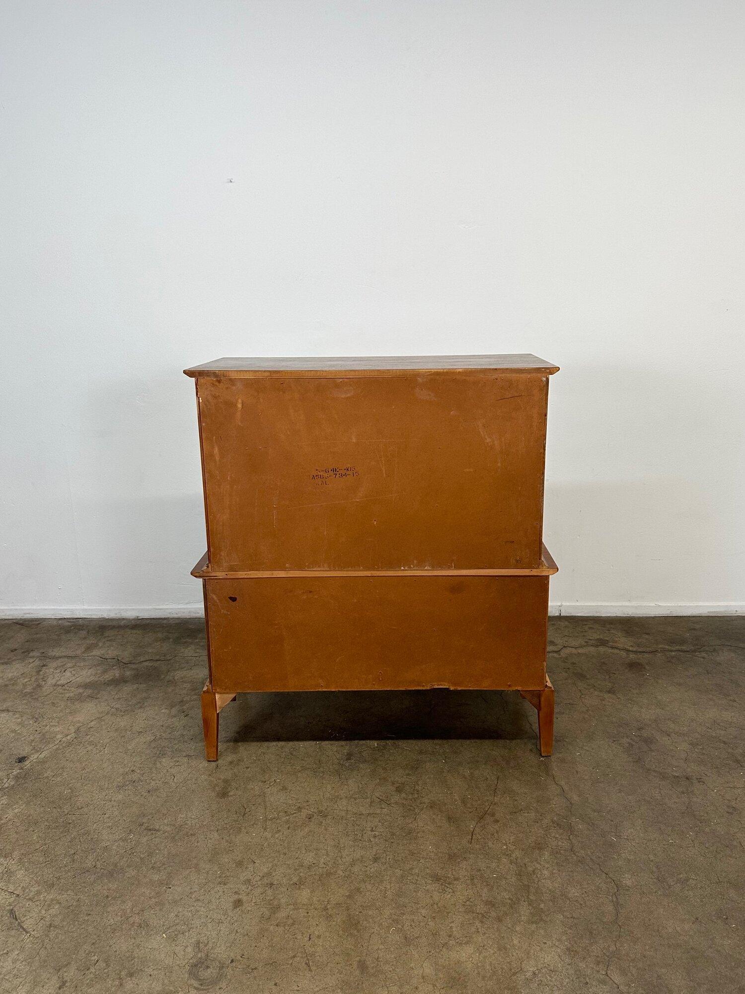 1960s Highboy with sculpted spade handles For Sale 2