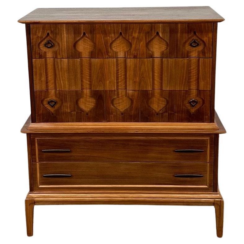 1960s Highboy with sculpted spade handles For Sale