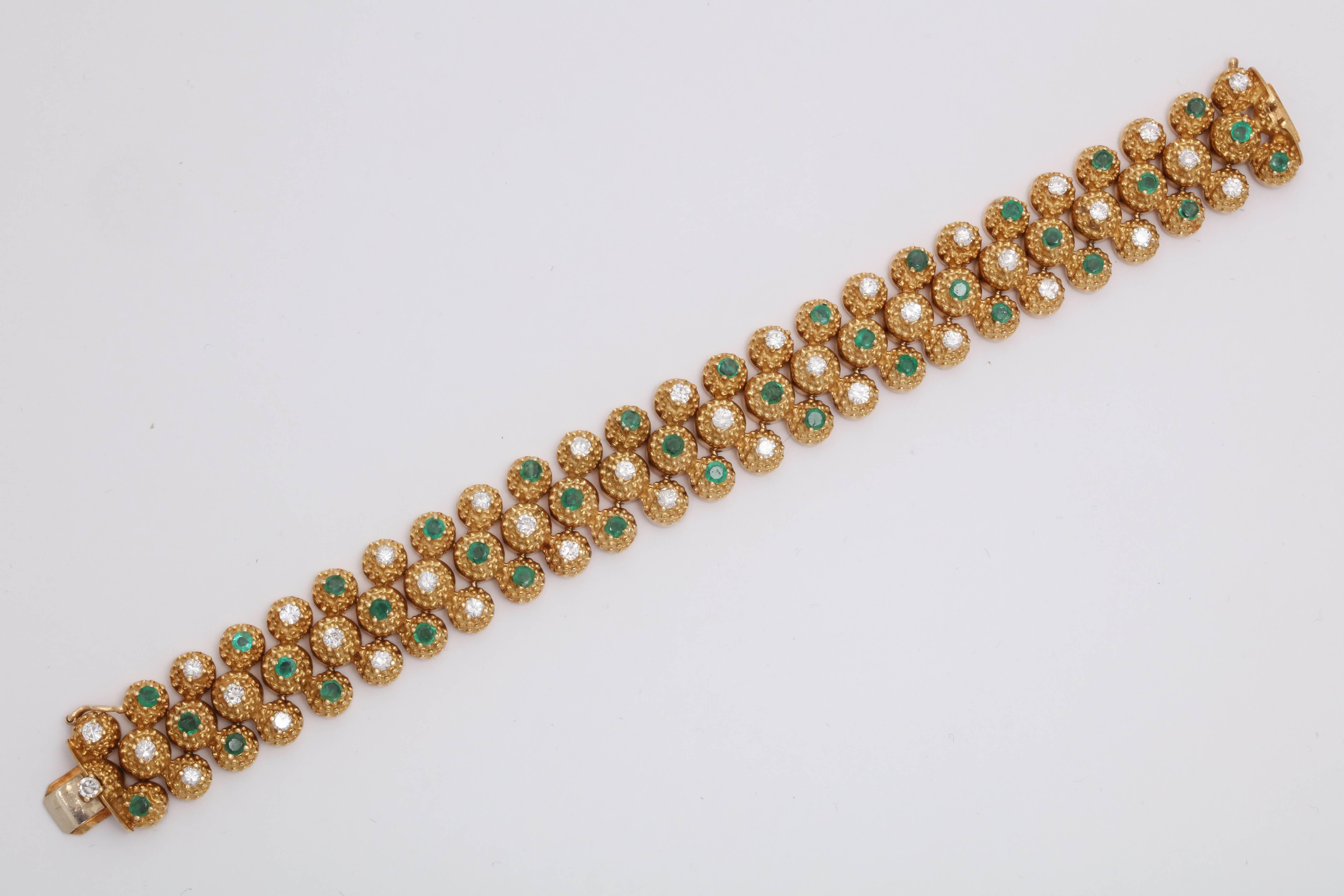 Women's 1960s Highly Flexible, Articulated Emerald and Diamond Triple-Row Gold Bracelet