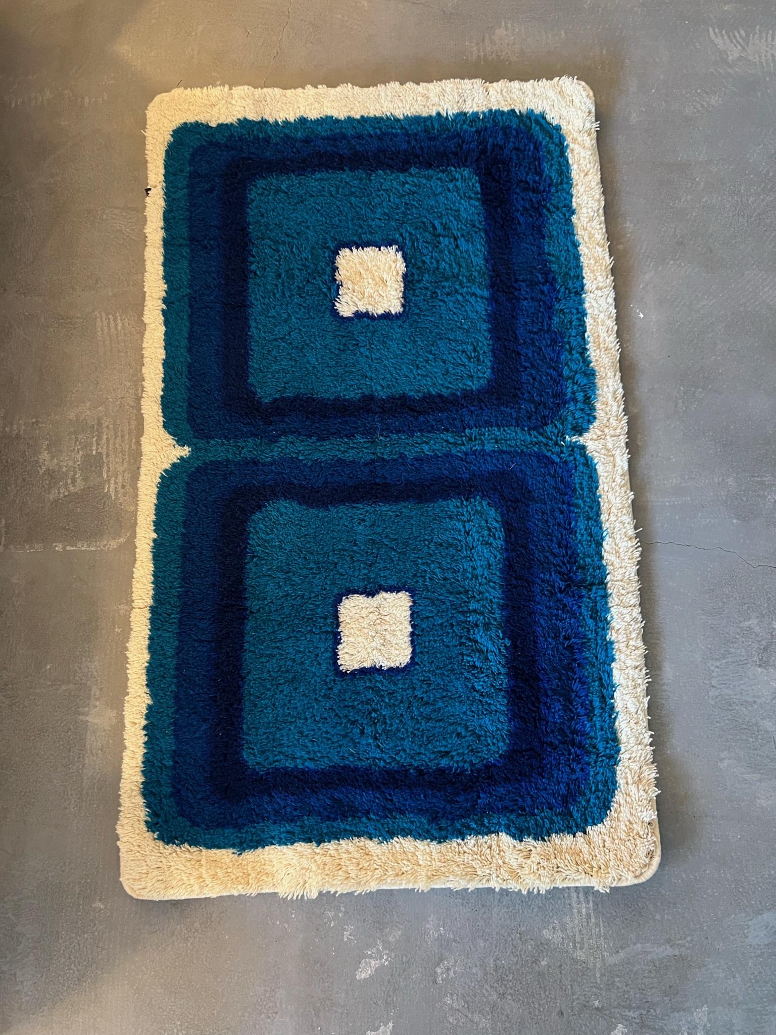 Da una collezione pazzesca che è stata conservata per decenni!
Tappeti vintage anni '60/'70 tutti nuovi e non usati!

Tappeto WILTON 2 Rettangolari Blues Rya

Creatore: Hojer Eksport Wilton (Weaver)

100% Autentico!!!



Condit: Nuovo con tag,